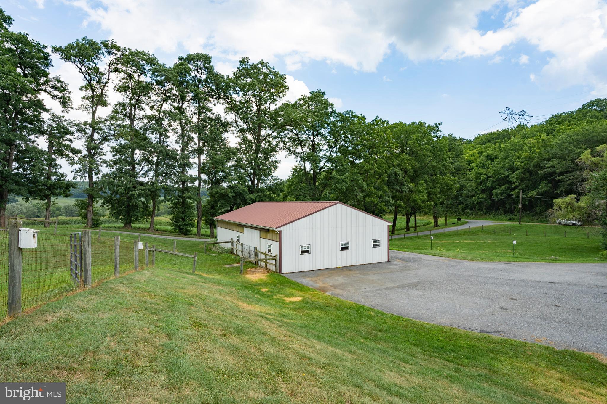 MAIDENCREEK - Residential