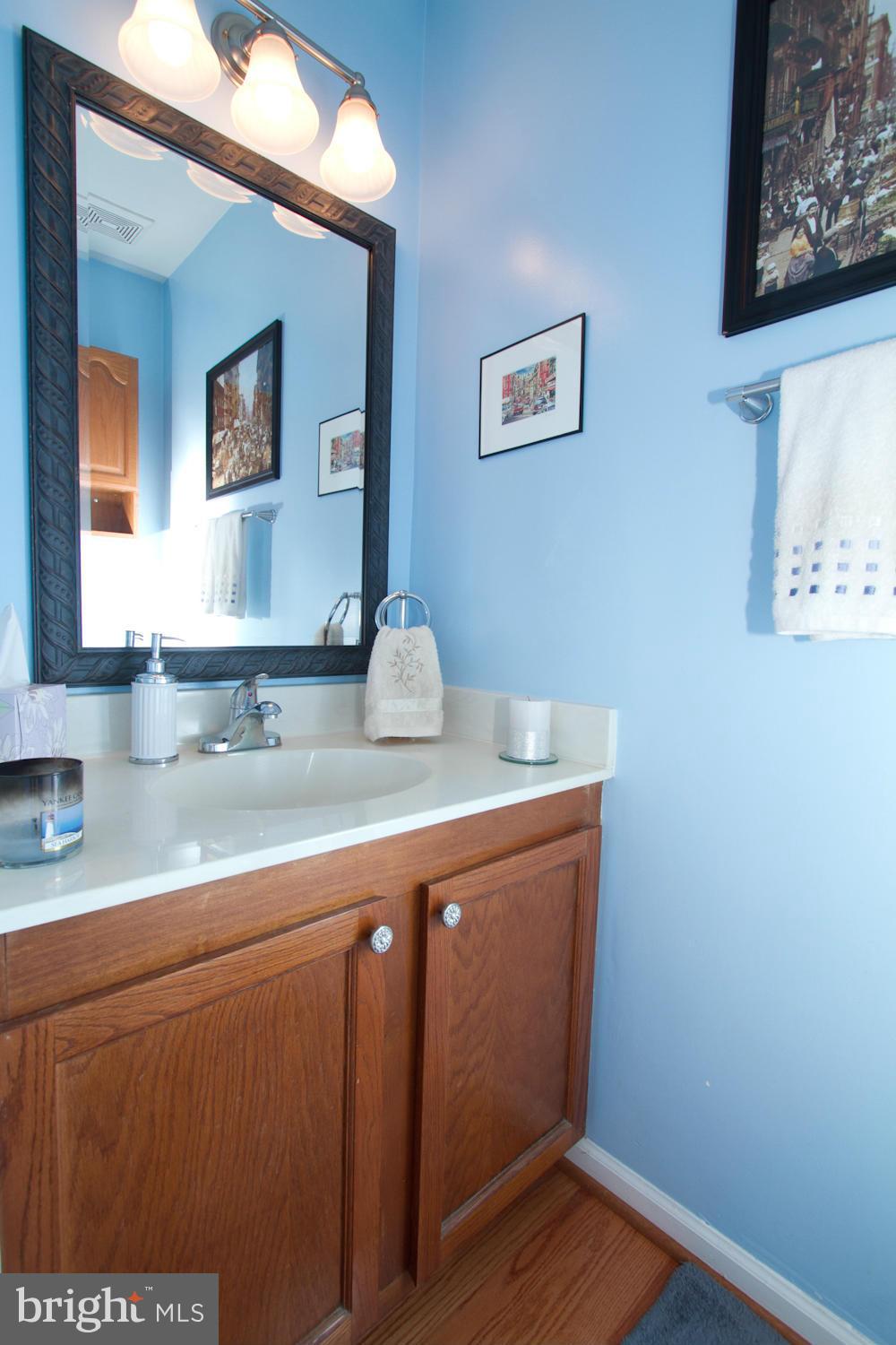 LONDON TOWN WEST - Residential Lease