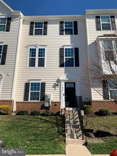 FILLMORE VILLAGE - Residential