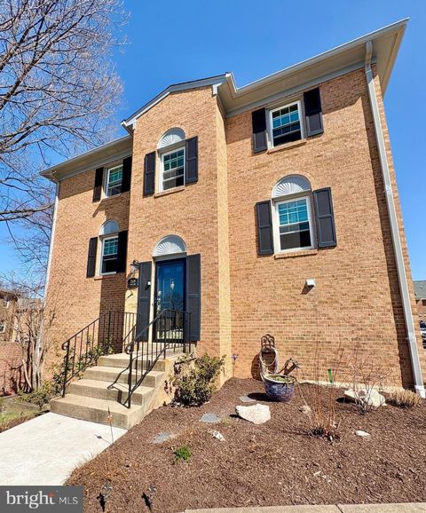 2579 NICKY LANE ALEXANDRIA VA 22311