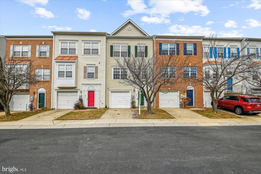 Stunning 3-level townhouse featuring 3 bedrooms, 2 full bathrooms, and 2 half bathrooms, all equipped with ceramic tile flooring. The lower-level walk-out recreation room boasts laminate floors and opens to a fenced-in backyard. Entire house has been freshly painted. This home includes a single-car garage and a spacious living room with wooden floors. The modern eat-in kitchen is adorned with ceramic tiles, granite countertops, a stylish backsplash, a built-in microwave, and stainless-steel appliances. It also provides access to a slider door that leads to a large deck. The primary bedroom features a double-height ceiling, a spa tub in the bathroom, and a walk-in closet. The finished loft on the master bedroom is perfect for an office space. There is ample community parking in front of the house. Located in a great school district, this townhouse offers convenient access to major commuter routes, including I-70, Route 29, and Route 40. It is also close to recreational parks and just minutes away from shopping and dining options.
***the roof was replaced in 2021, and a new HVAC system was installed in 2019.***