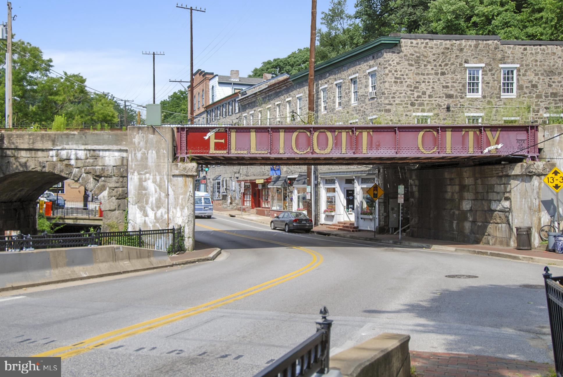 HOWARDS RIDGE - Residential