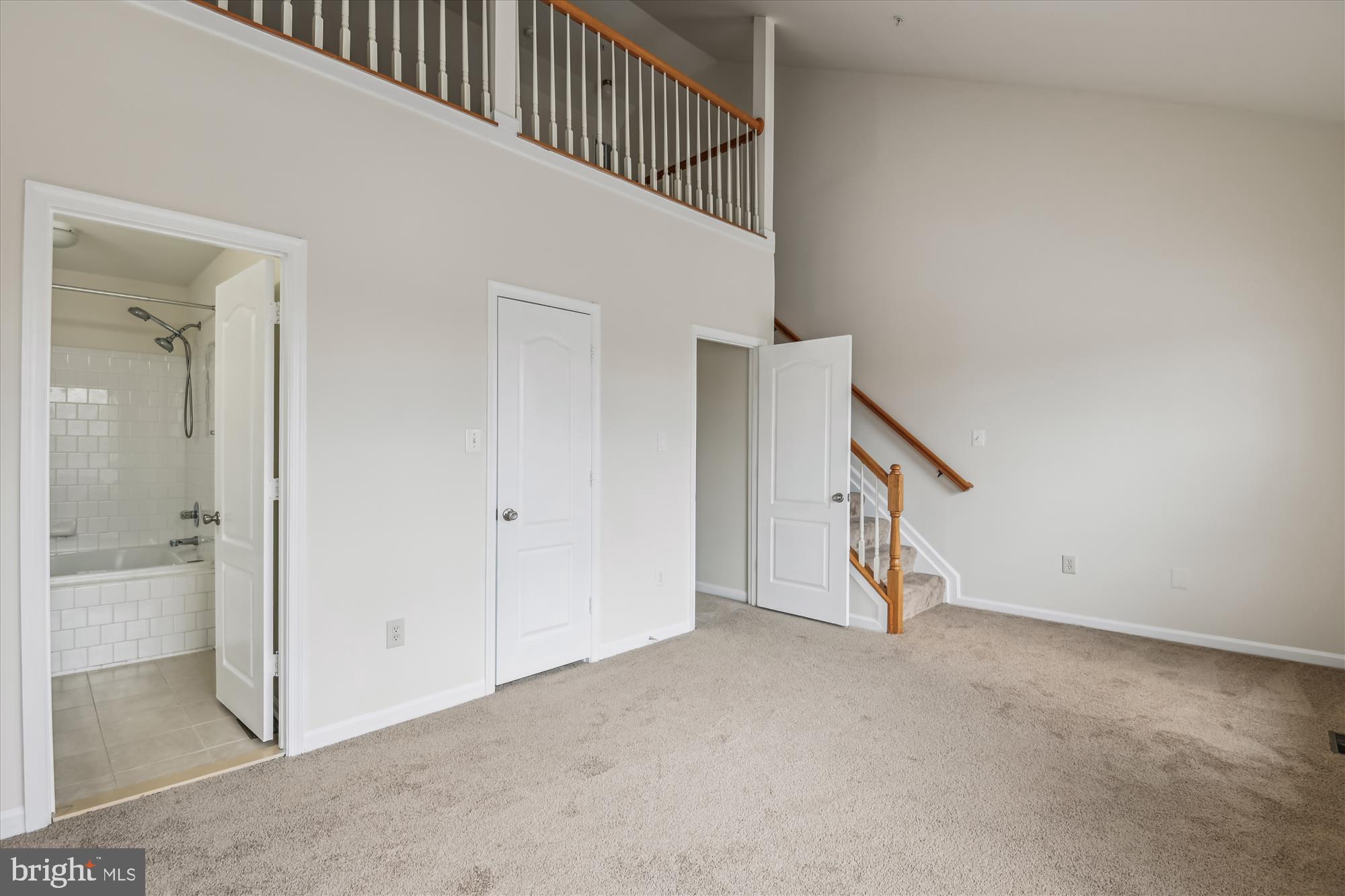 HOWARDS RIDGE - Residential