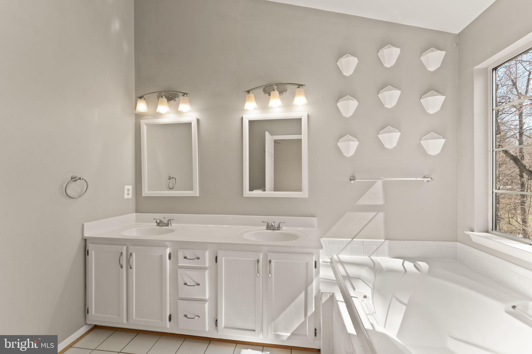 CASCADES - Residential