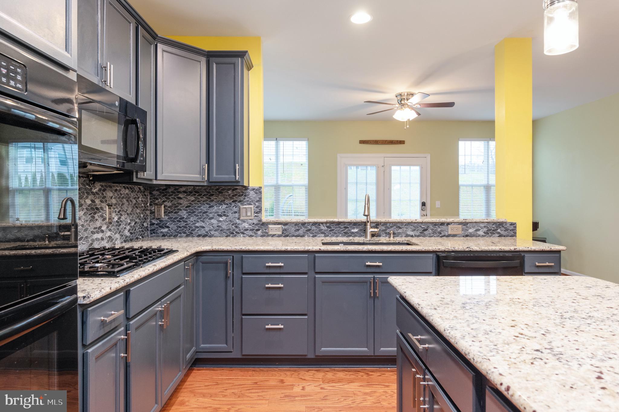 LEELAND STATION - Residential