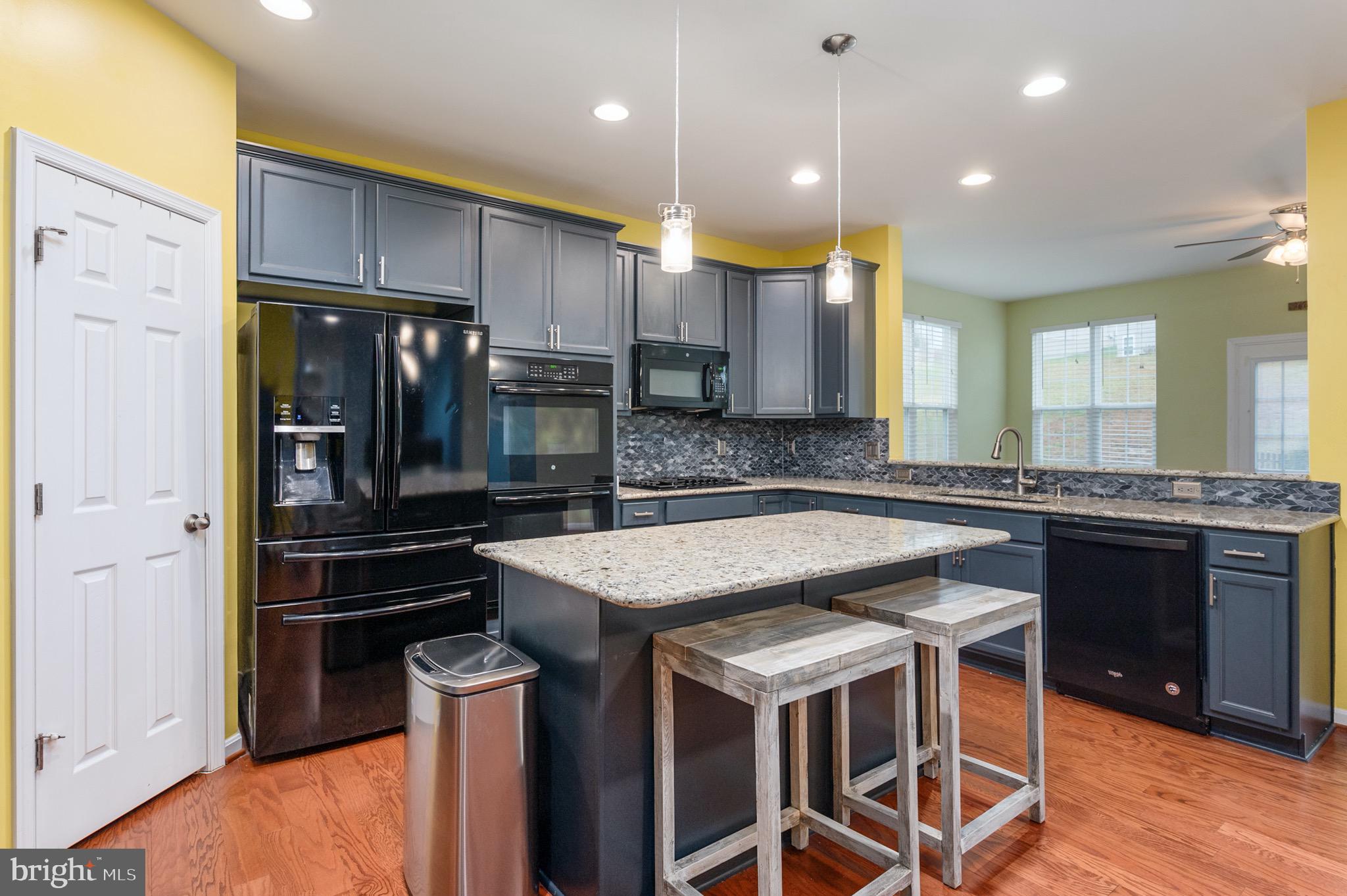 LEELAND STATION - Residential