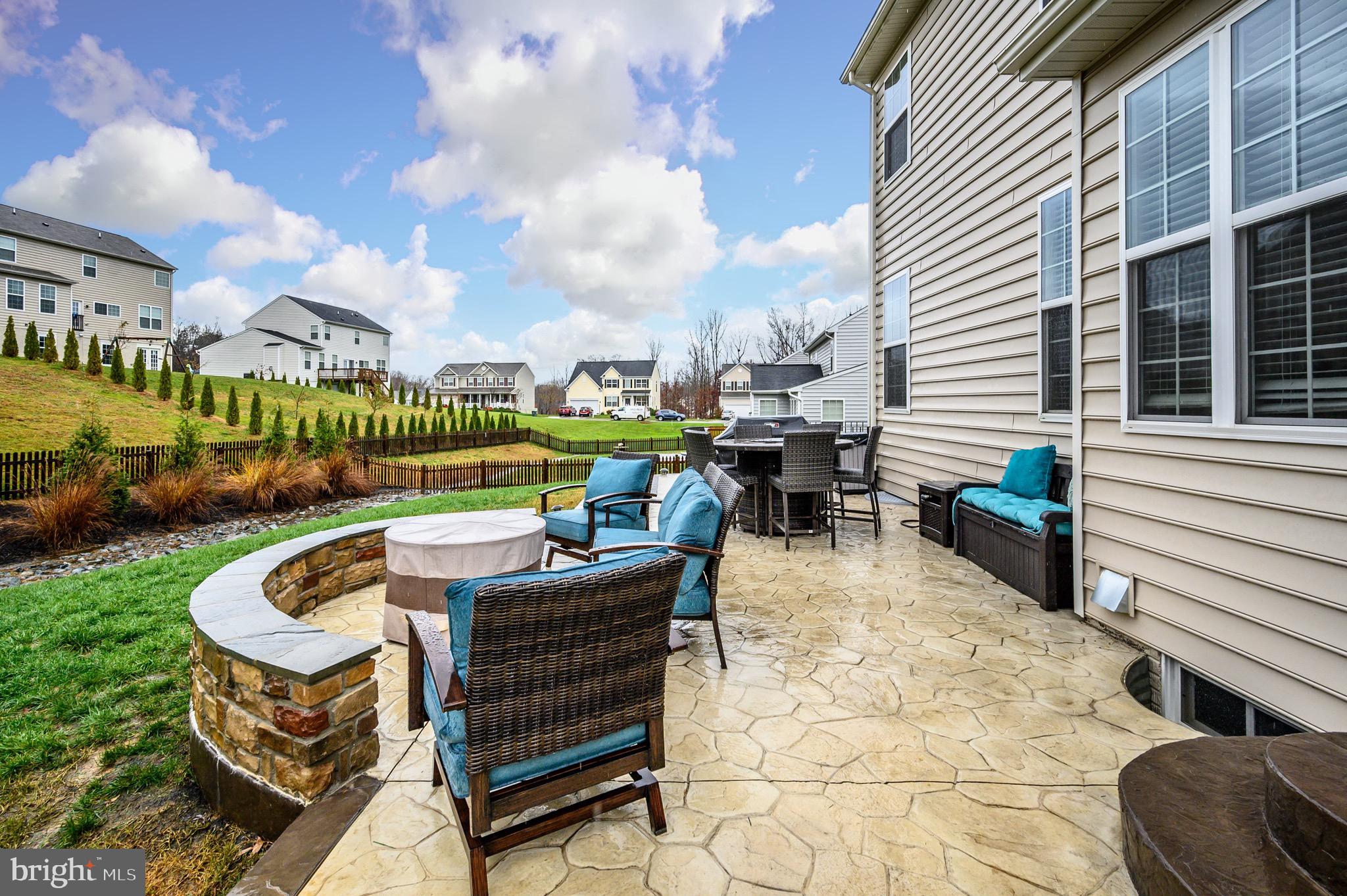 LEELAND STATION - Residential