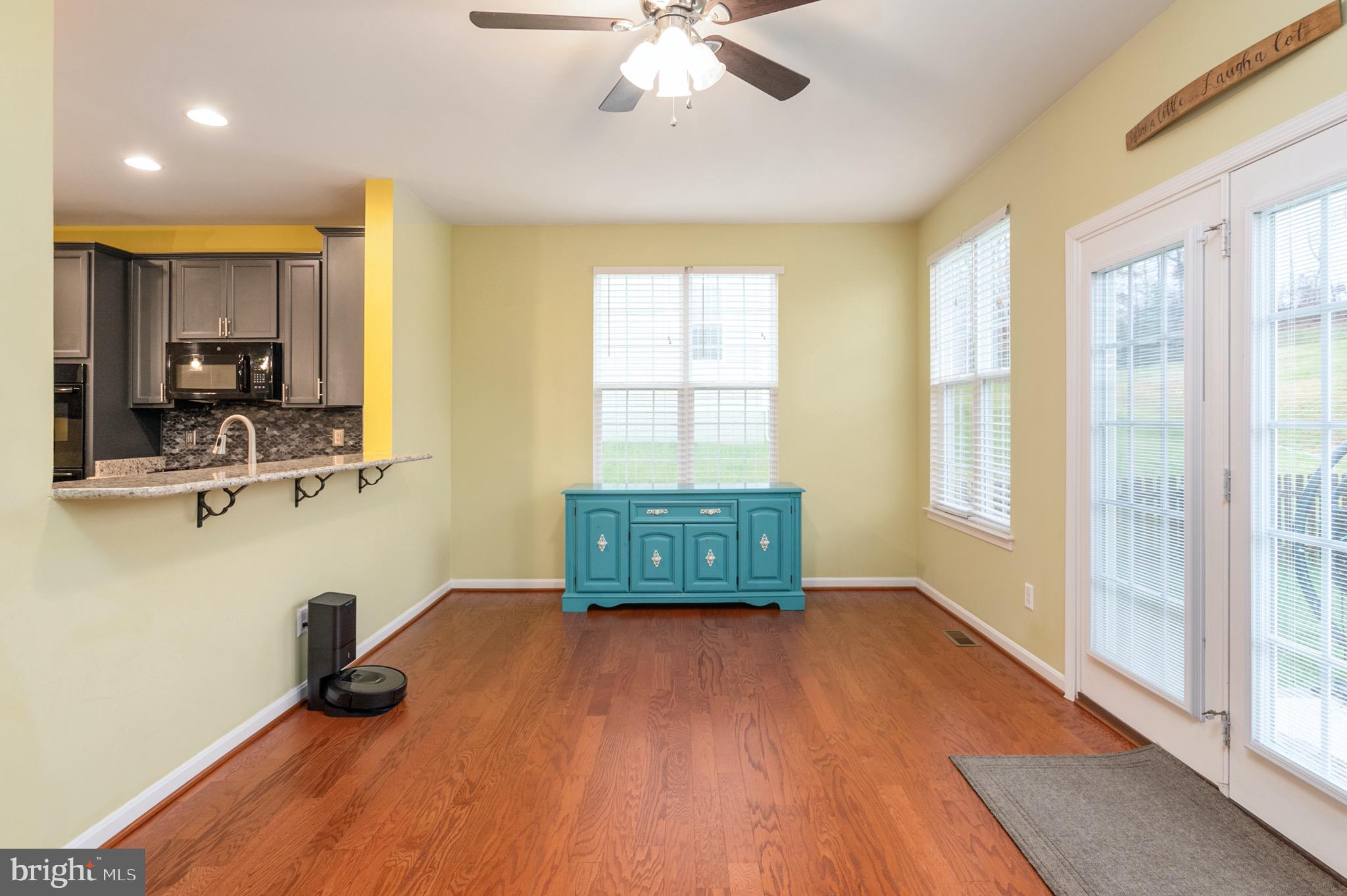 LEELAND STATION - Residential
