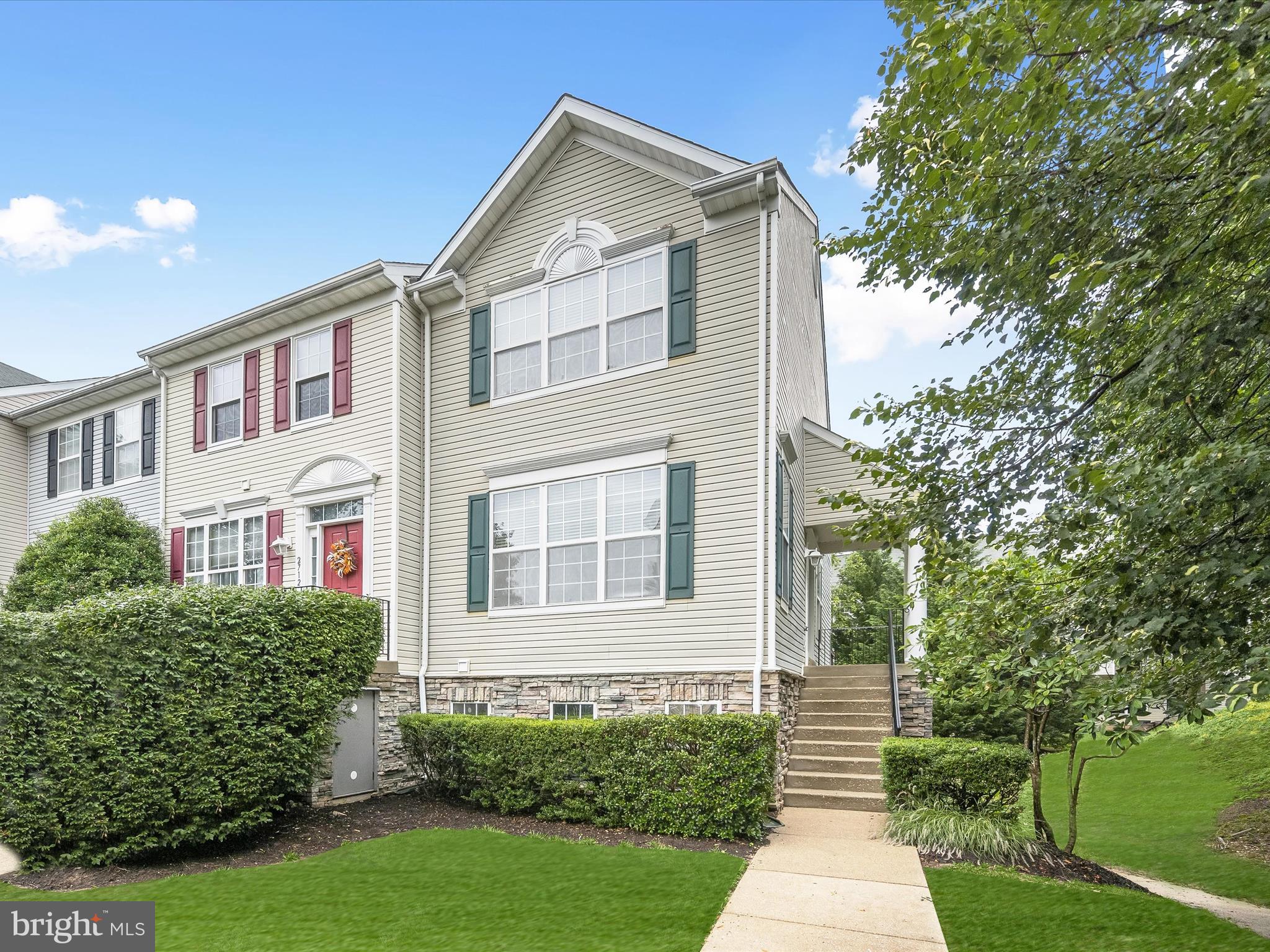 WOODLAND WALK - Residential