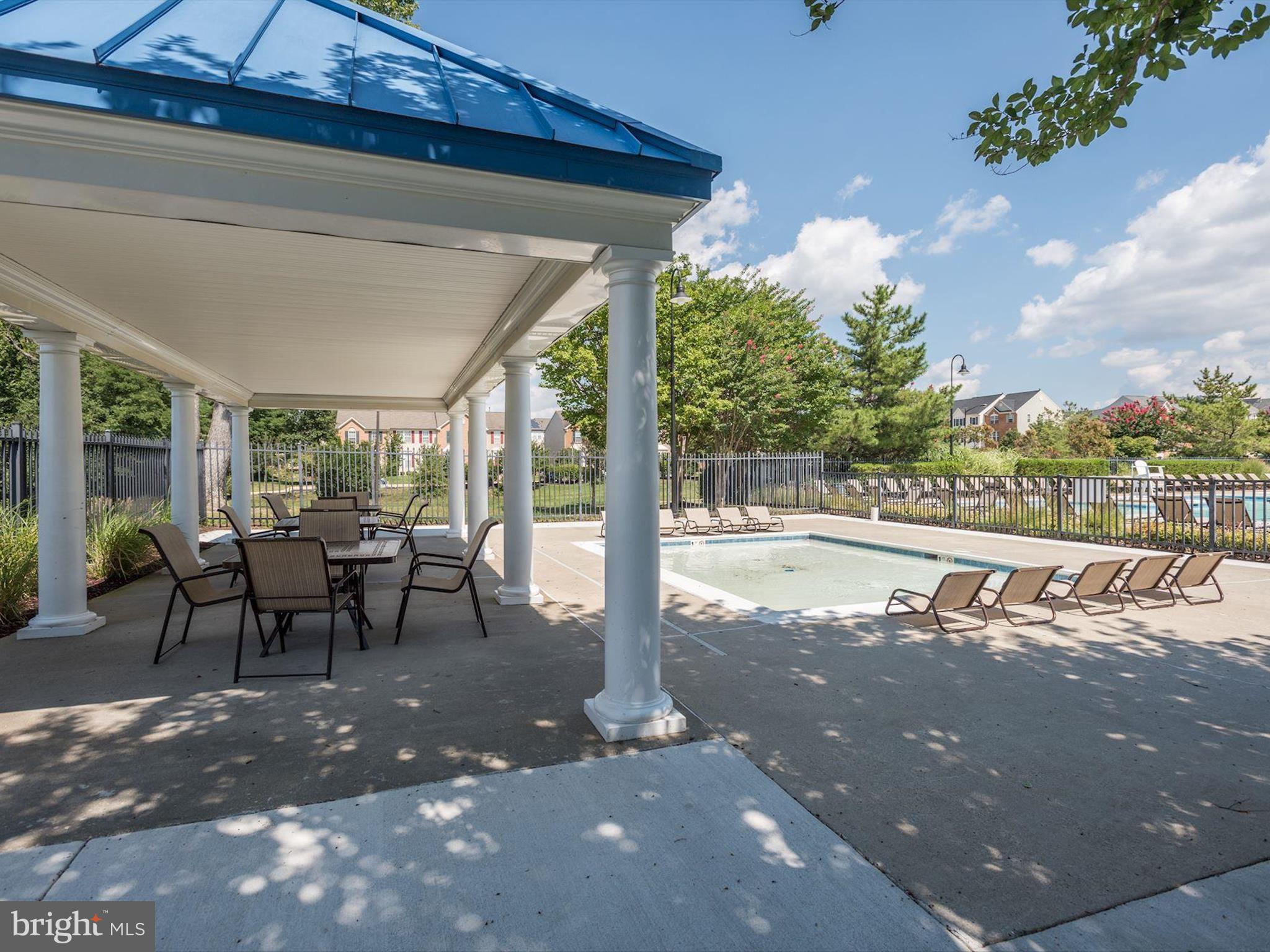 WOODLAND WALK - Residential