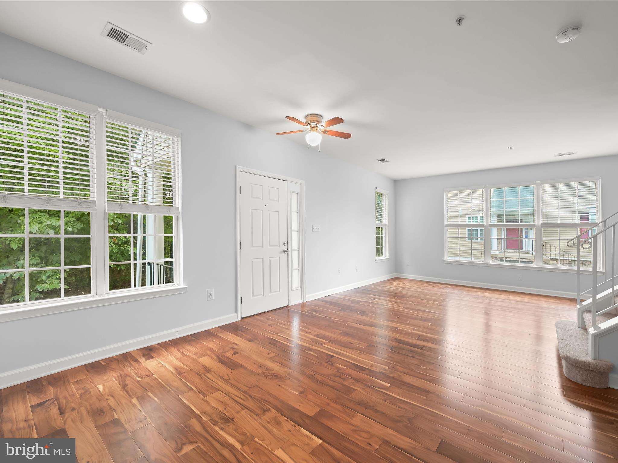 WOODLAND WALK - Residential