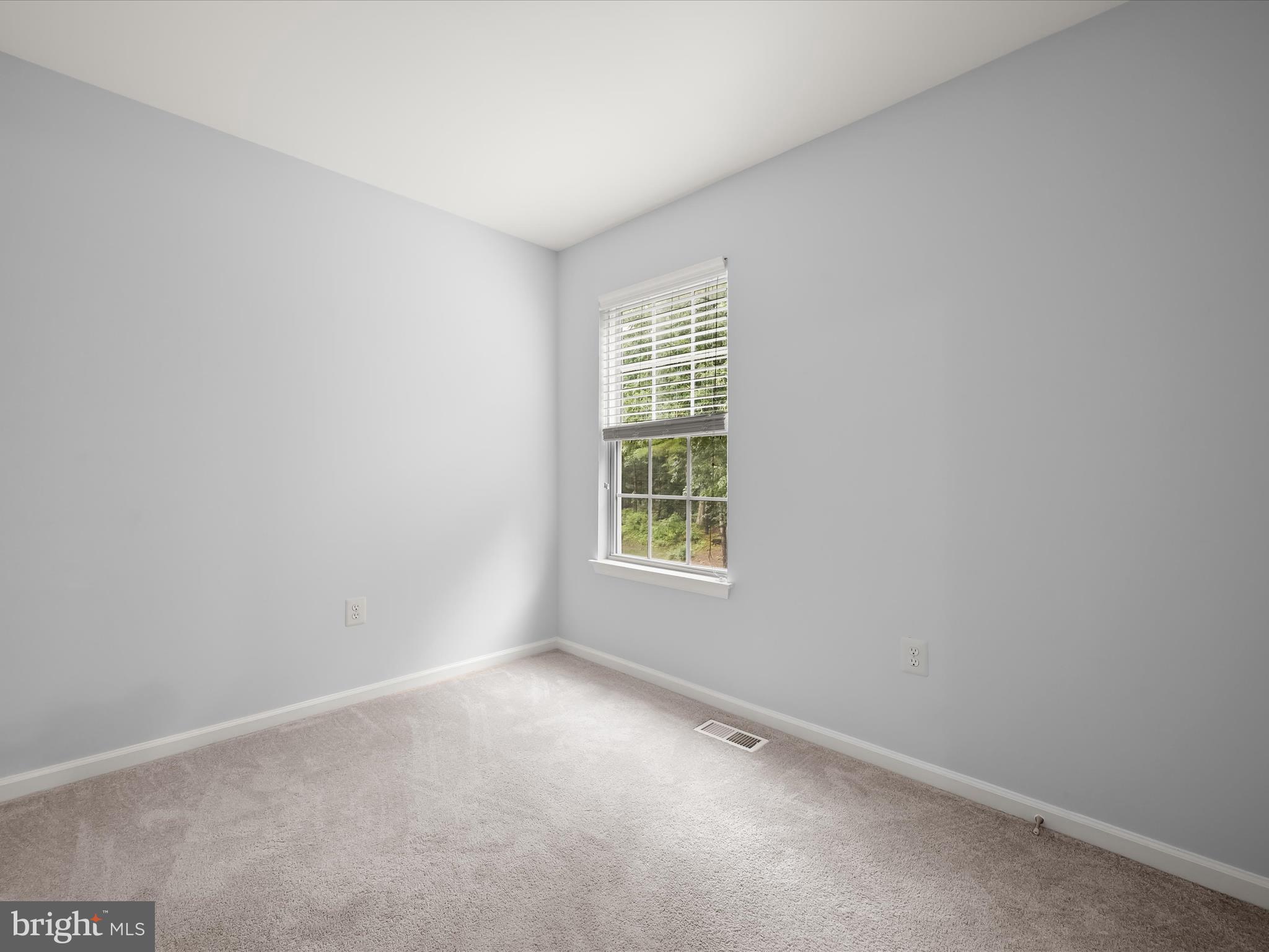 WOODLAND WALK - Residential