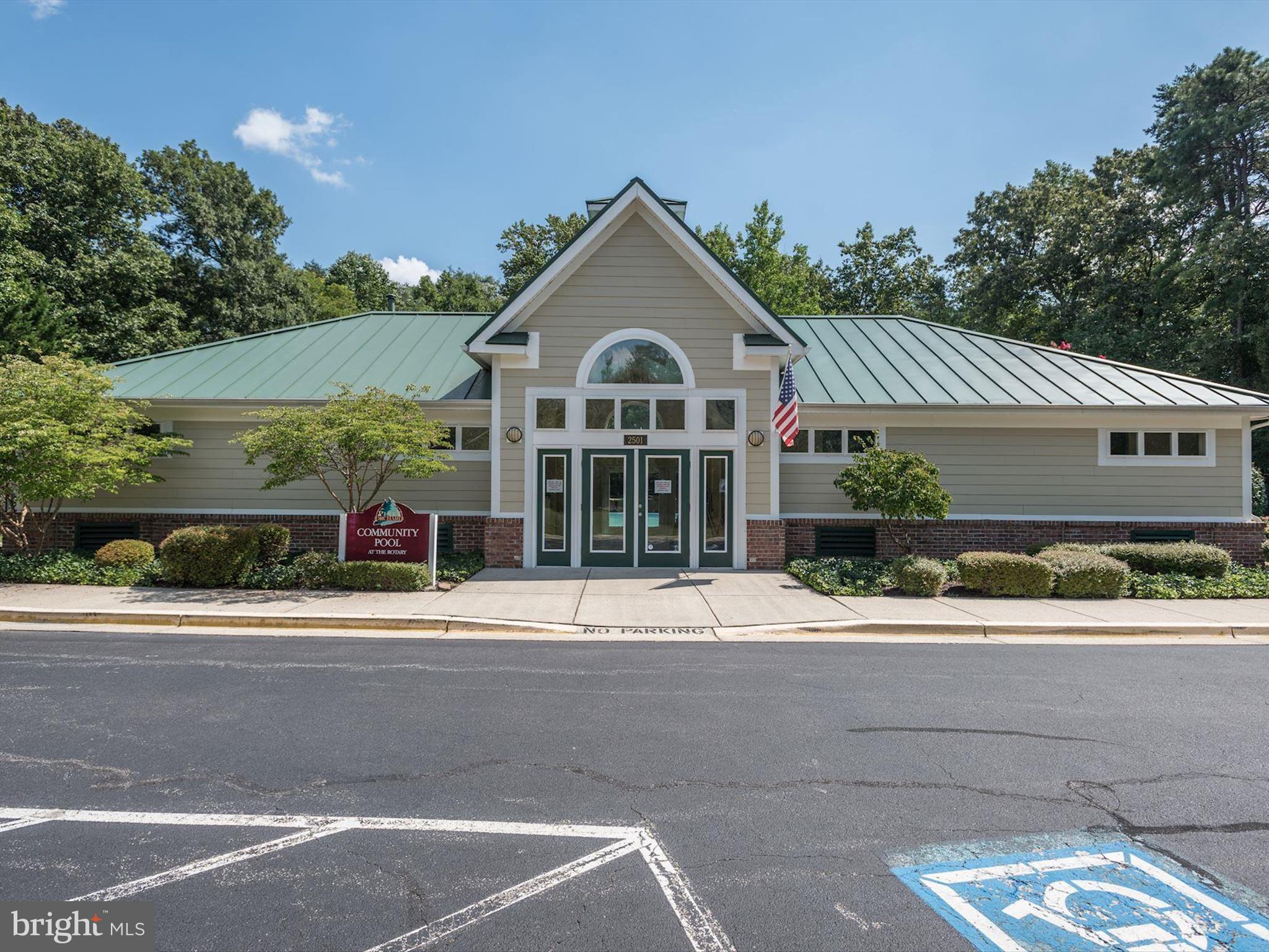 WOODLAND WALK - Residential