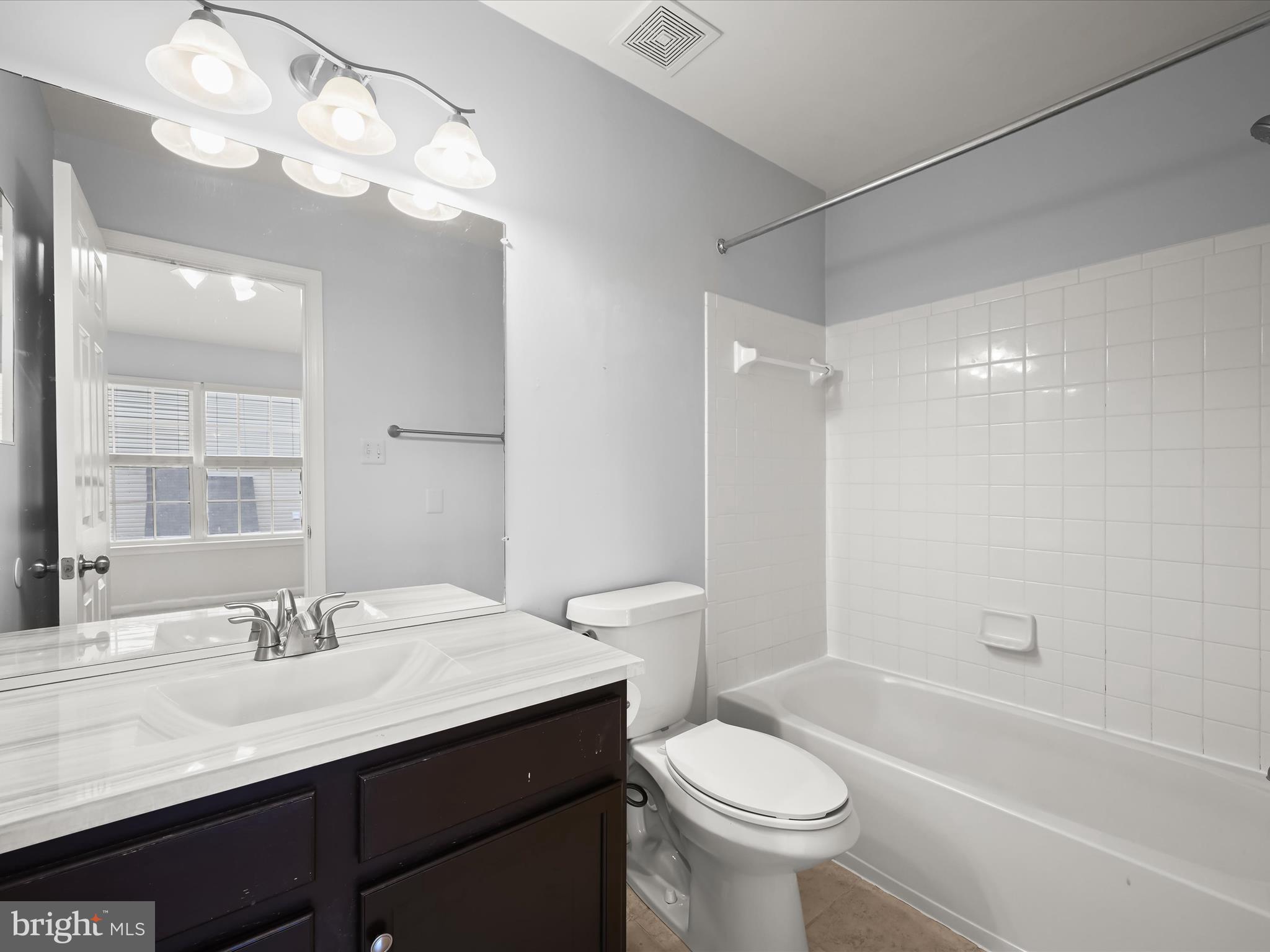 WOODLAND WALK - Residential