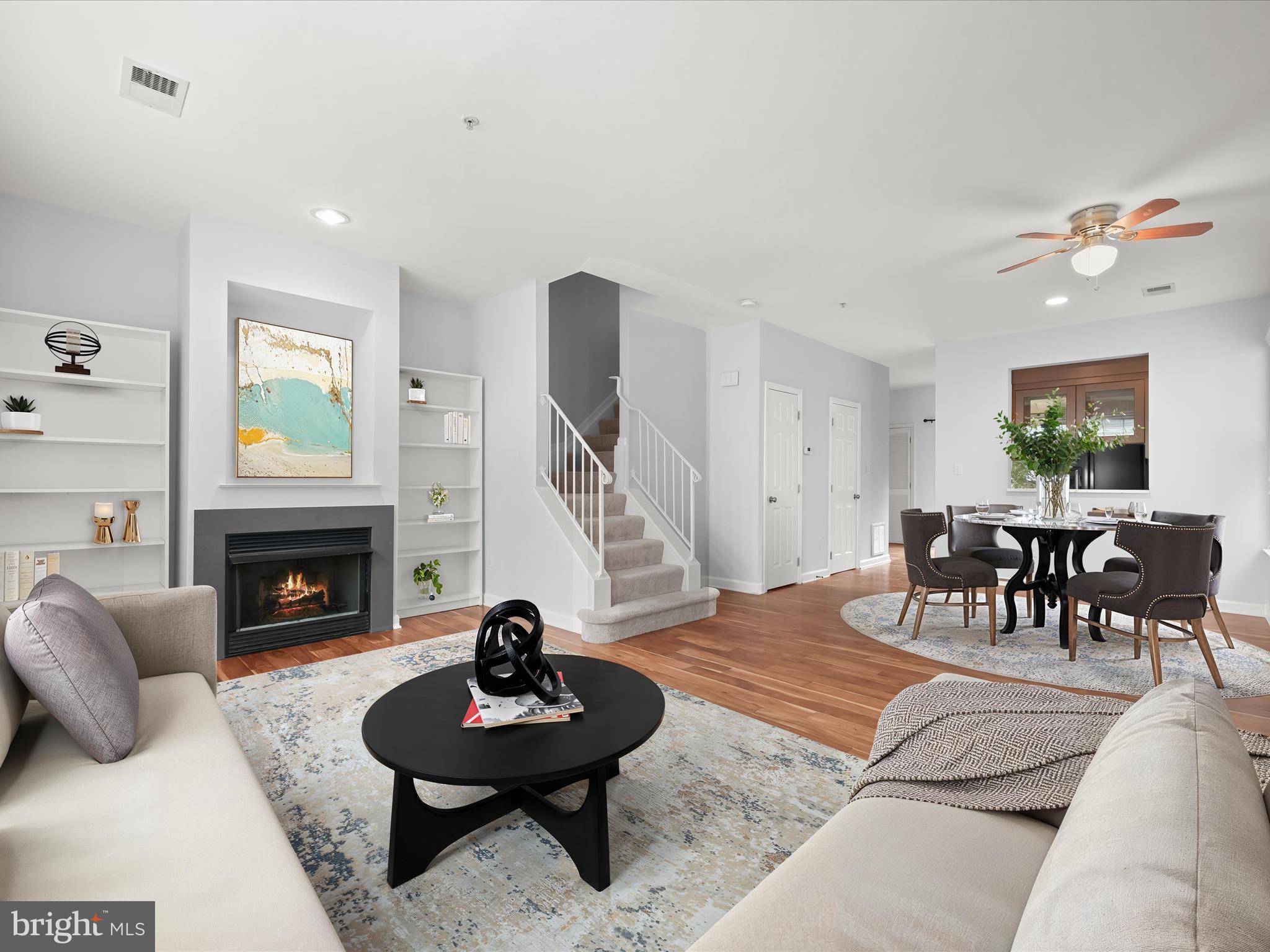 WOODLAND WALK - Residential