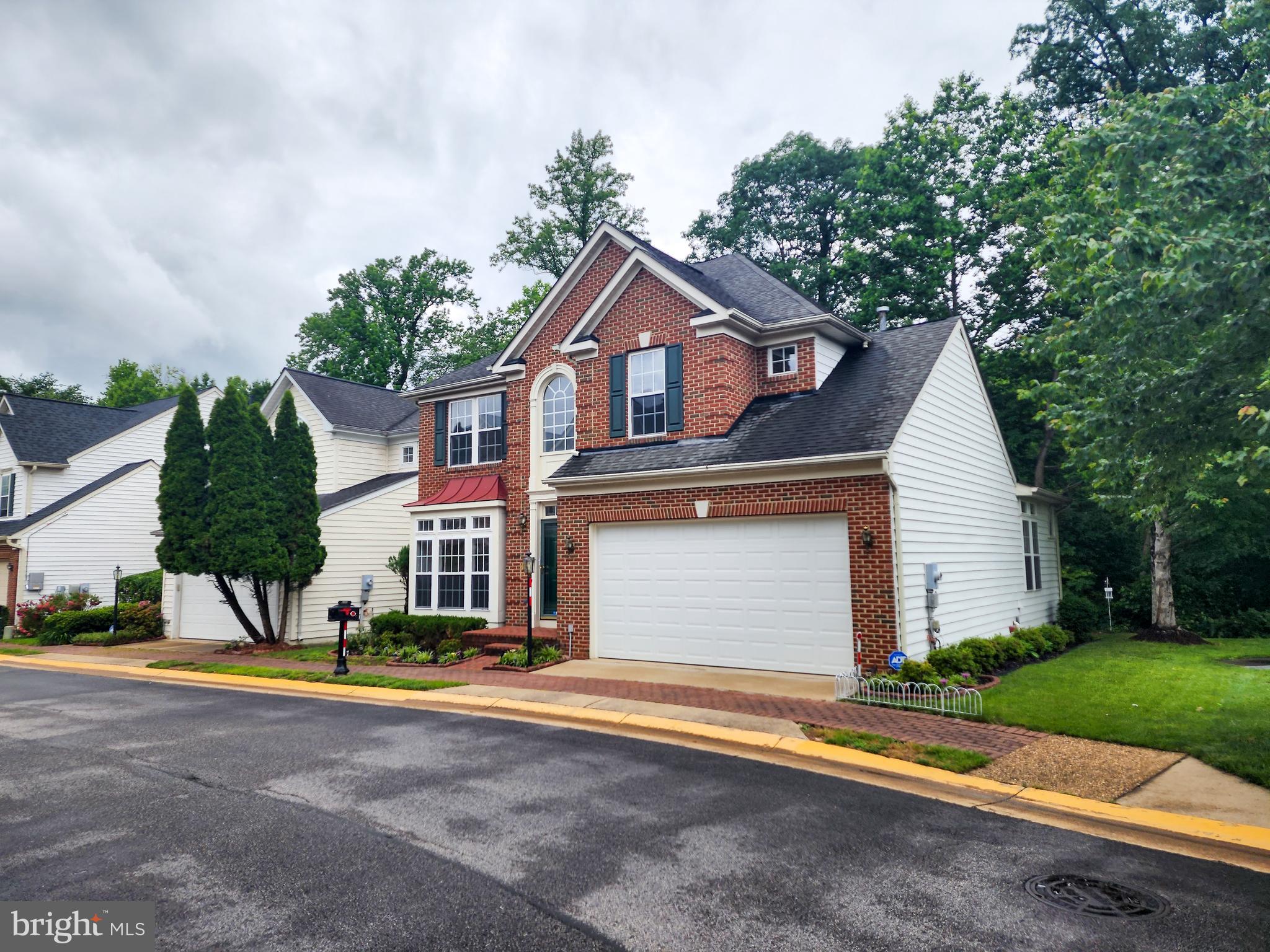 LORTON TOWN CNTR LANDBAY - Residential