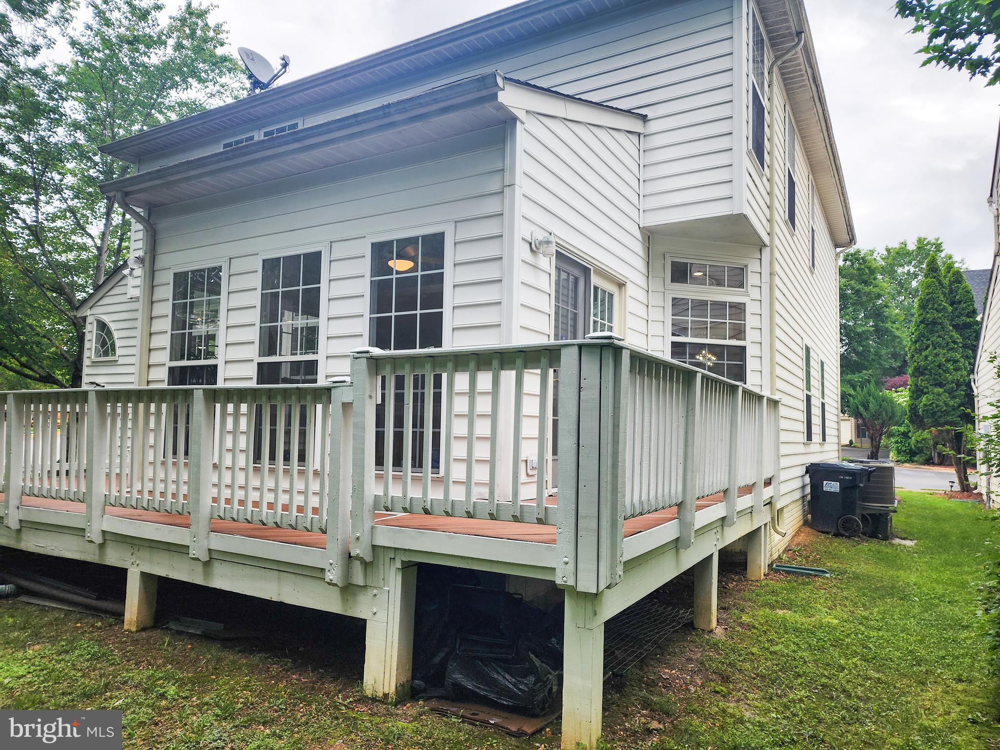 LORTON TOWN CNTR LANDBAY - Residential