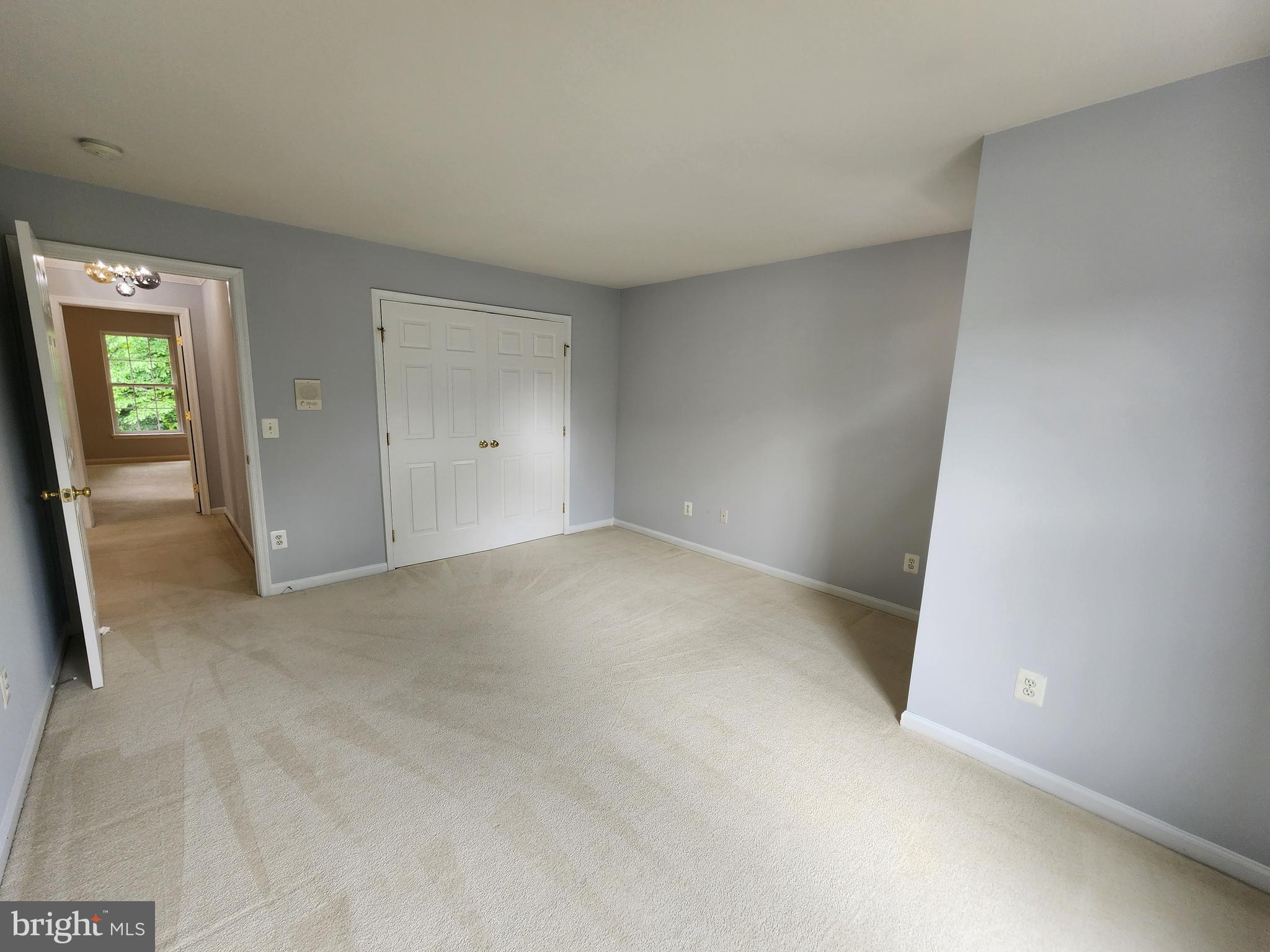 LORTON TOWN CNTR LANDBAY - Residential