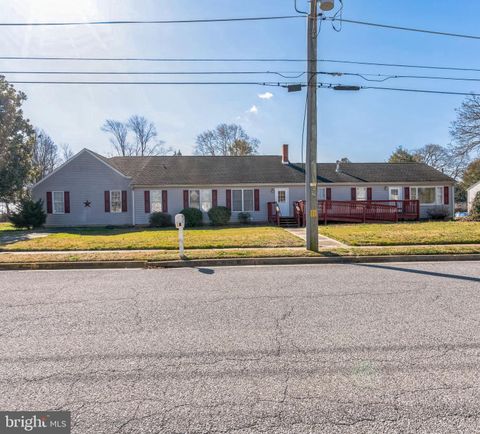 Photo of 106 Charles Street, SUDLERSVILLE, MD 21668 (MLS # MDQA2015664)