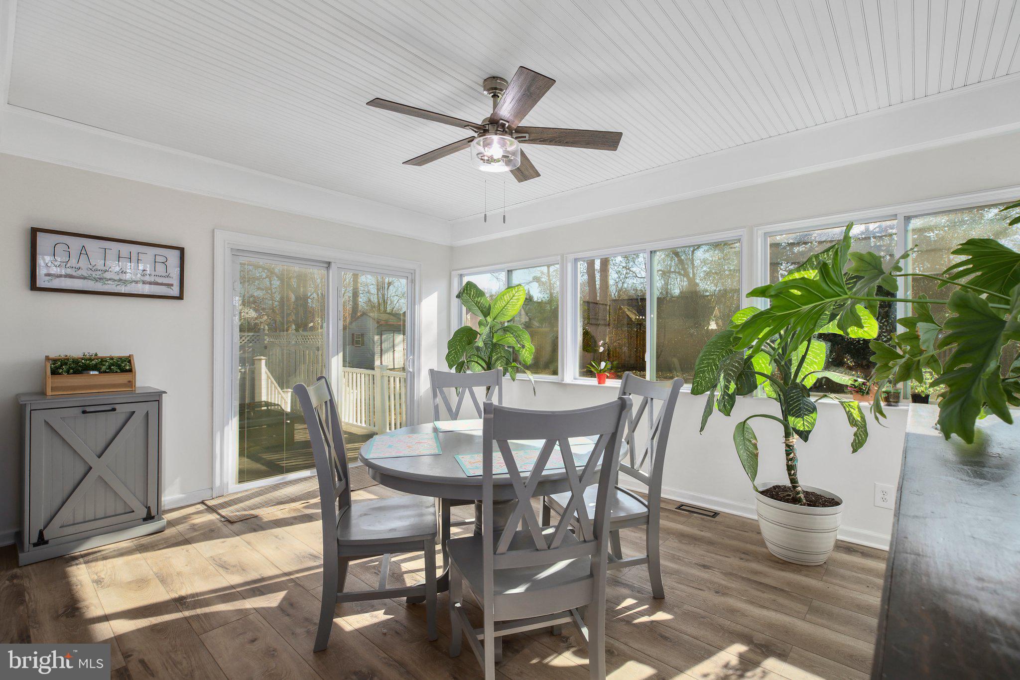 RIDGE POINTE - Residential