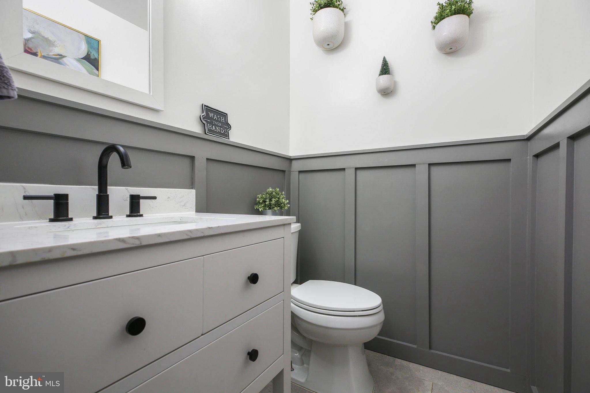 RIDGE POINTE - Residential