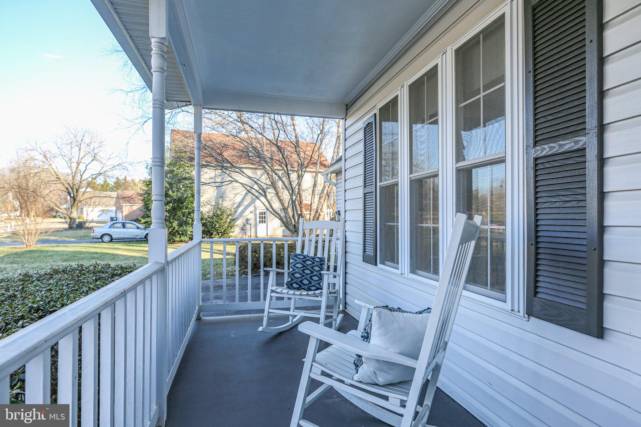 RIDGE POINTE - Residential