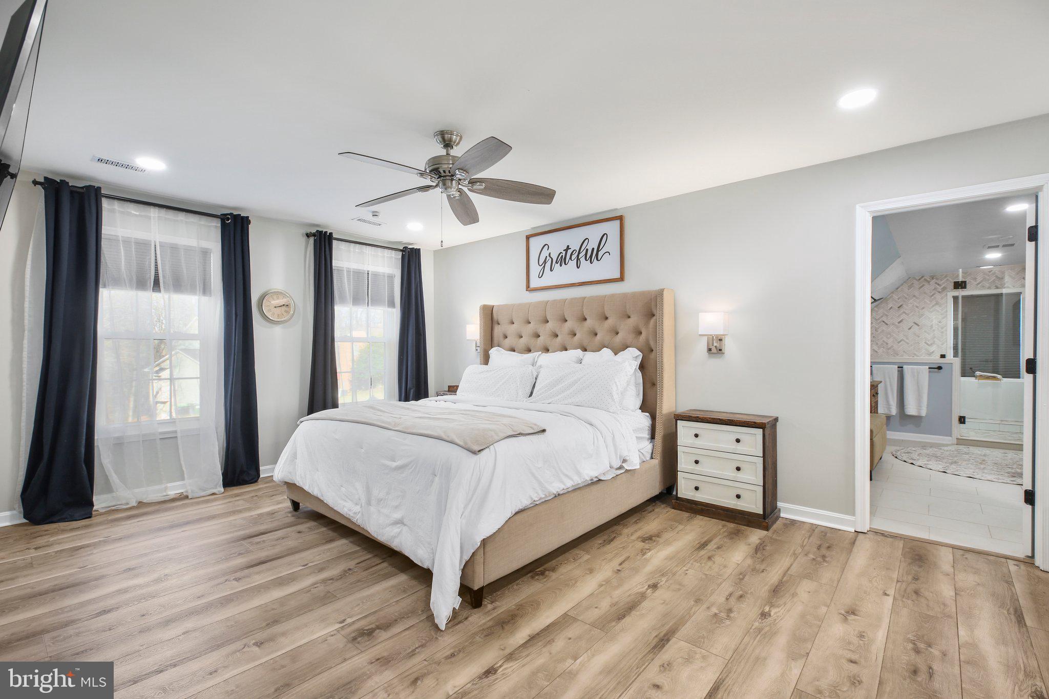 RIDGE POINTE - Residential