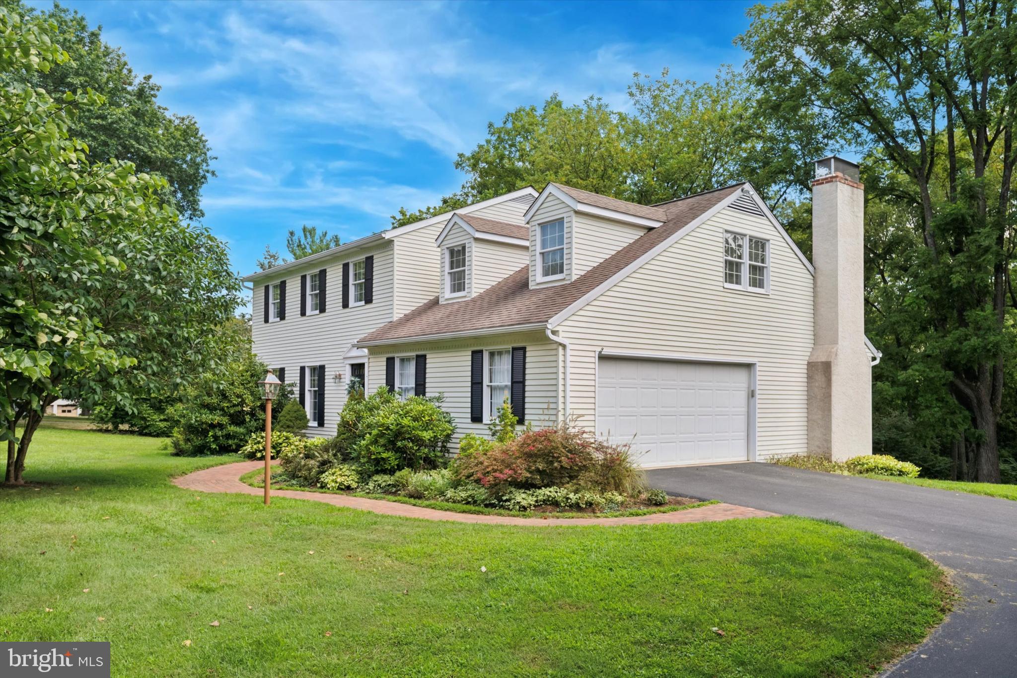 Welcome to 947 Jefferis Bridge Road - a beautifully maintained, warm, and inviting home in West Chester! This 4-bedroom, 2.5-bath residence sits on a full acre of land in the desirable Bradford Chase neighborhood. From the moment you arrive, you’ll notice the home’s beautiful landscaping and mature plantings, which enhance both curb appeal and the peaceful setting.
Inside, a spacious front living room opens to a formal dining area, perfect for entertaining. The eat-in kitchen features stainless steel appliances, a full pantry, and convenient powder room, and flows seamlessly into the cozy family room with a wood-burning fireplace. Just beyond, a stunning enclosed porch with southern exposure offers lovely views of the lush backyard - a true highlight of the property.
Upstairs, you’ll find four bedrooms and two full baths, including a primary suite with its own ensuite bathroom. The large finished basement provides excellent flexibility, with space for a den, game room, home office, or gym, along with a separate laundry and storage area.
All of this is just minutes from the heart of West Chester Borough, with its vibrant shops, dining, and community events. This home truly offers the perfect blend of suburban comfort and convenience - schedule your showing today!