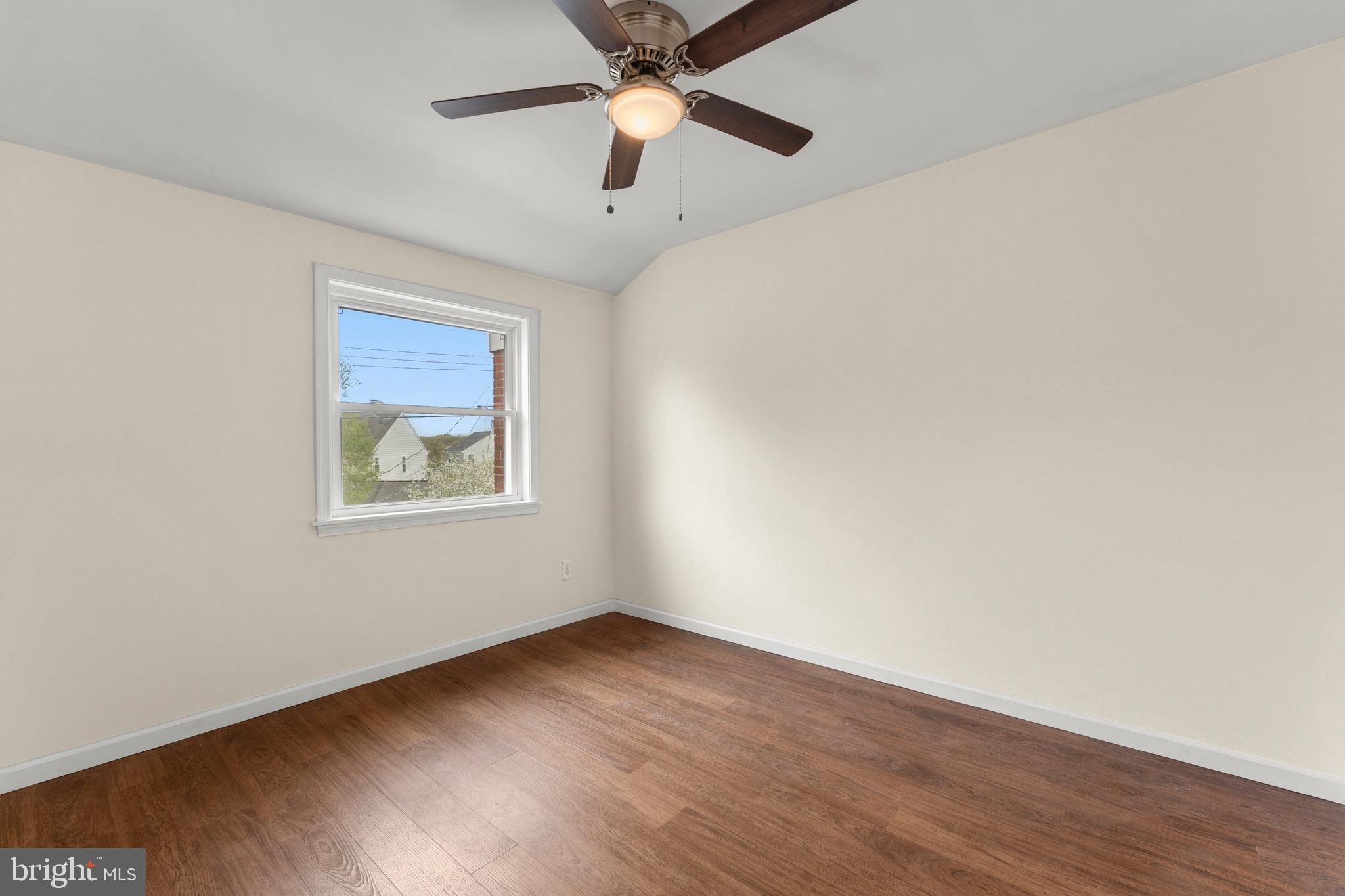 MIDDLESEX - Residential