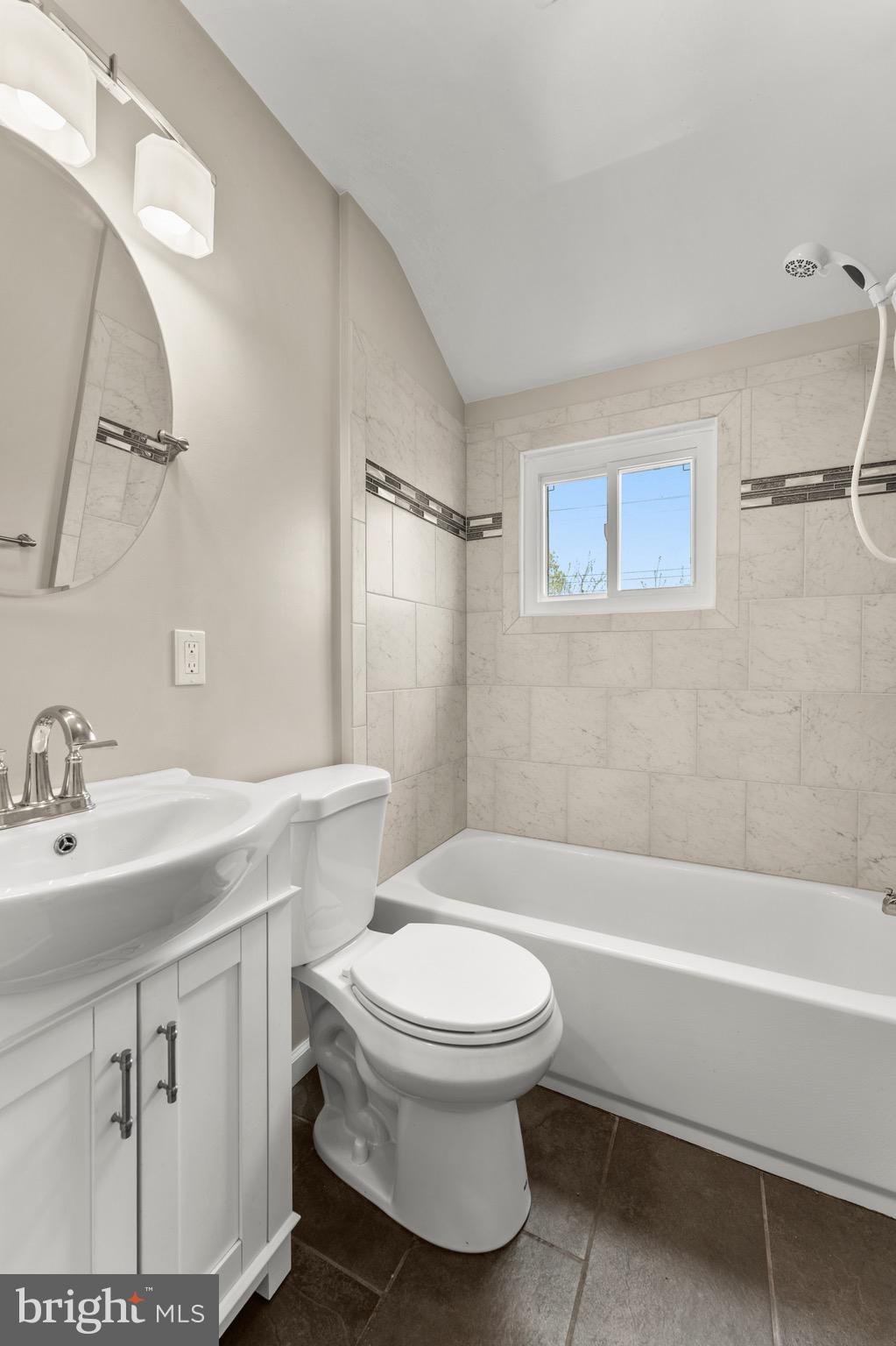 MIDDLESEX - Residential