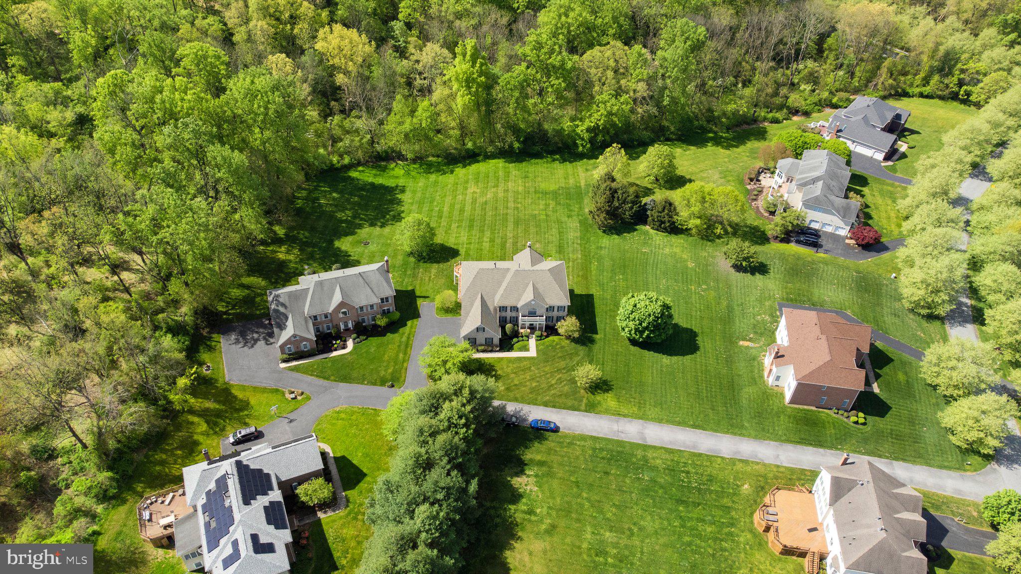 BIG BRANCH OVERLOOK - Residential