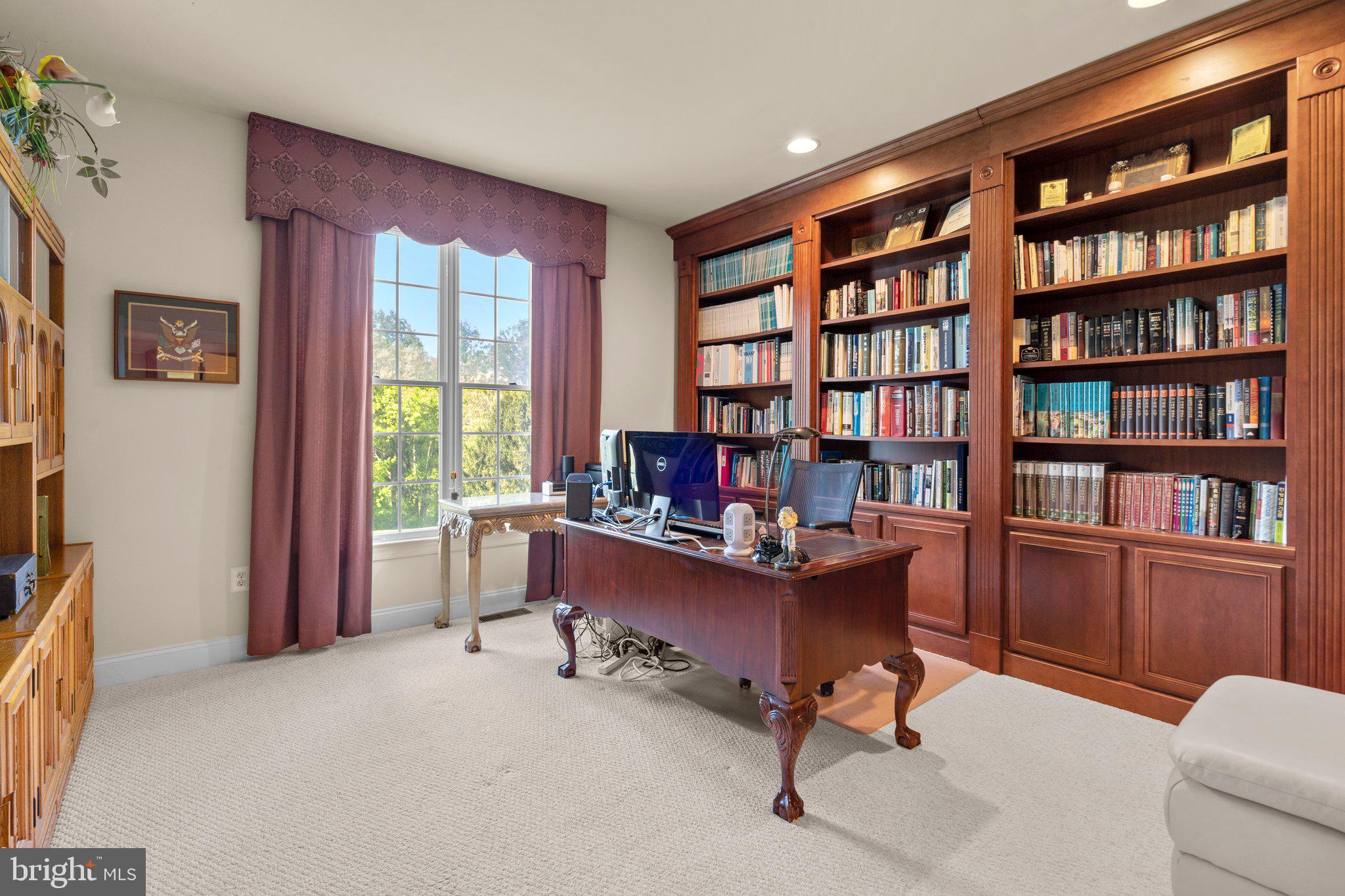 BIG BRANCH OVERLOOK - Residential