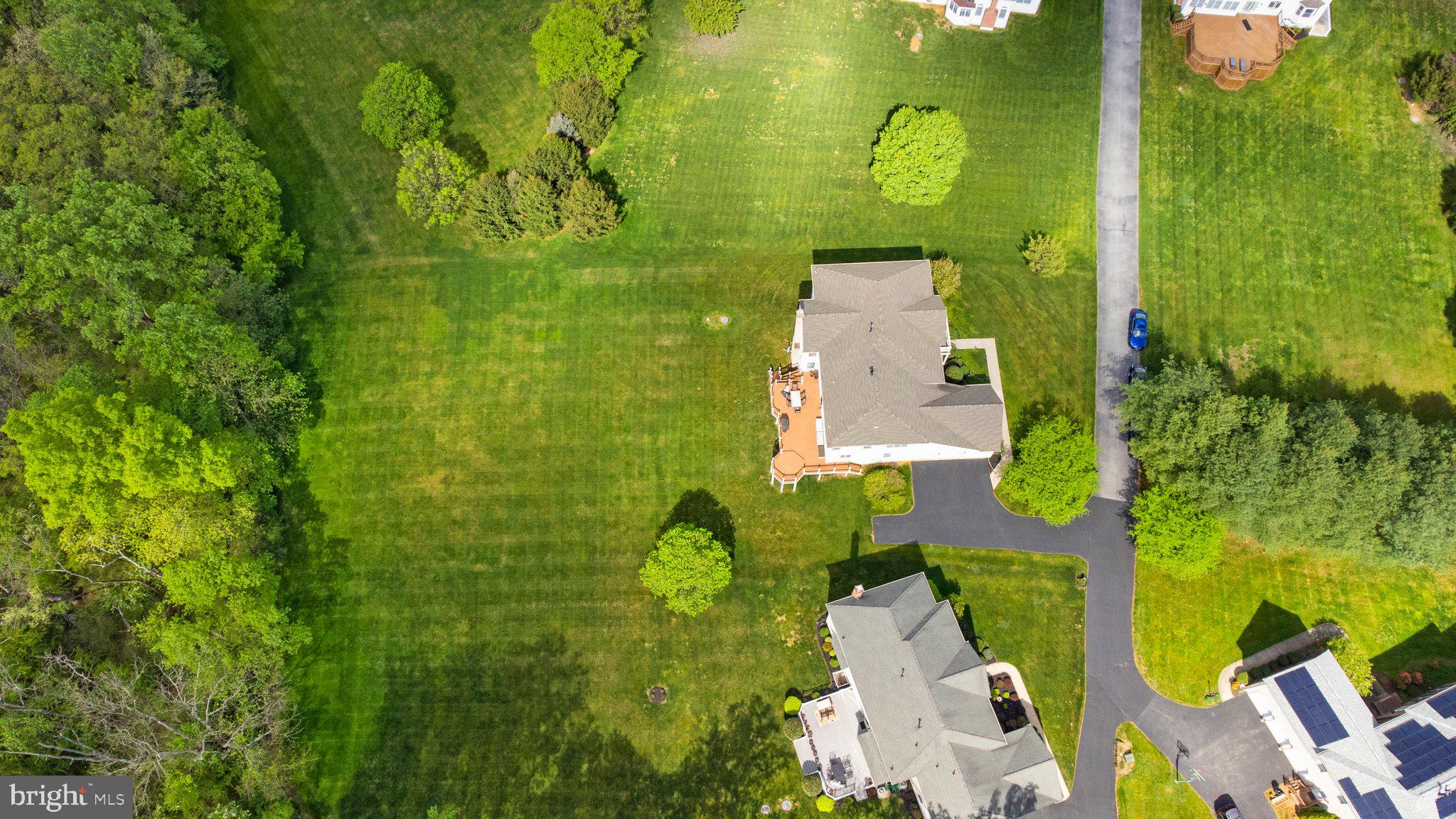 BIG BRANCH OVERLOOK - Residential