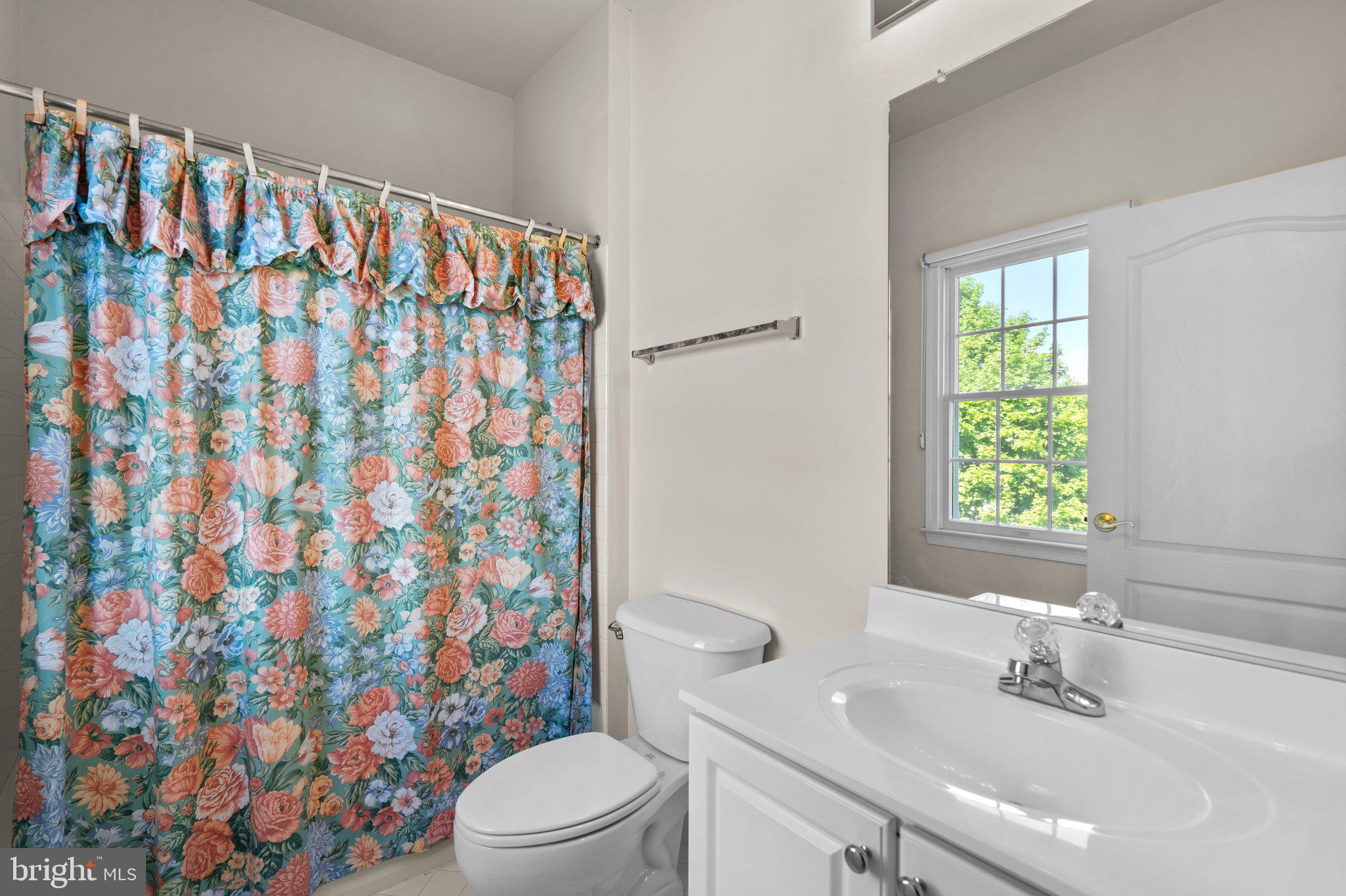 BIG BRANCH OVERLOOK - Residential