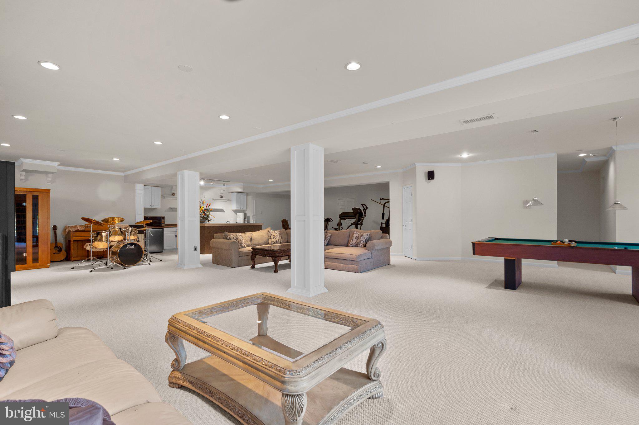 BIG BRANCH OVERLOOK - Residential