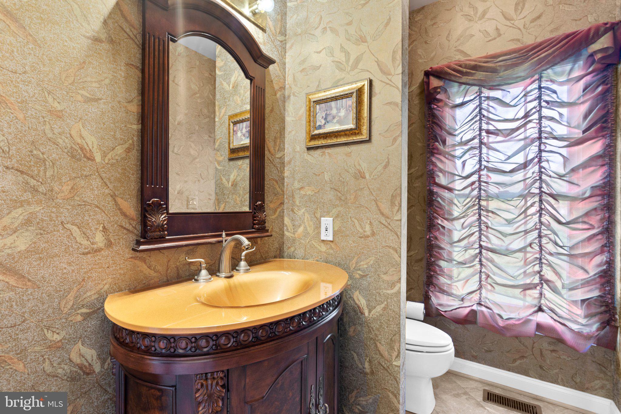 BIG BRANCH OVERLOOK - Residential