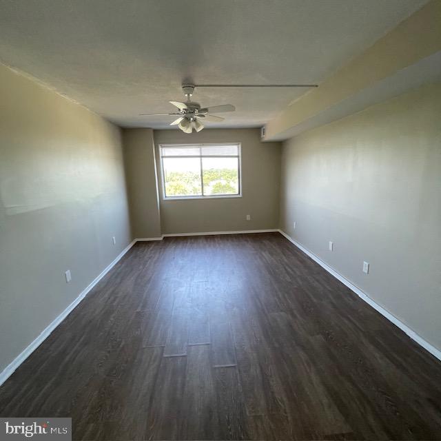 PRESIDENTIAL TOWERS - Residential