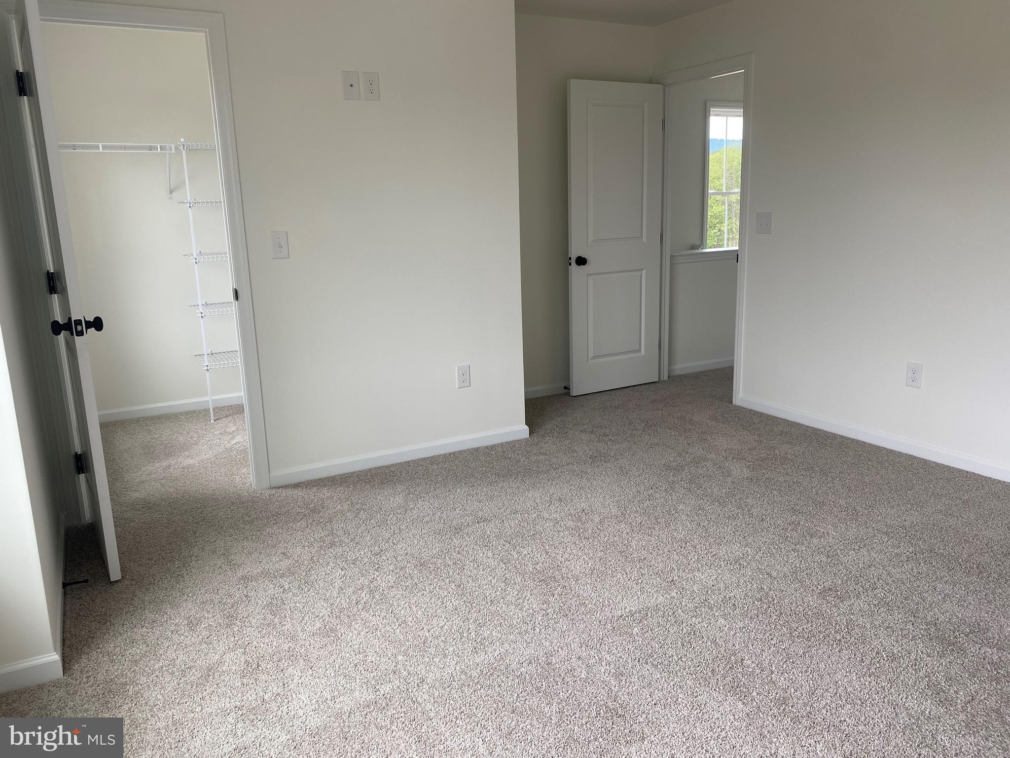 STONEGATE COMMONS - Residential