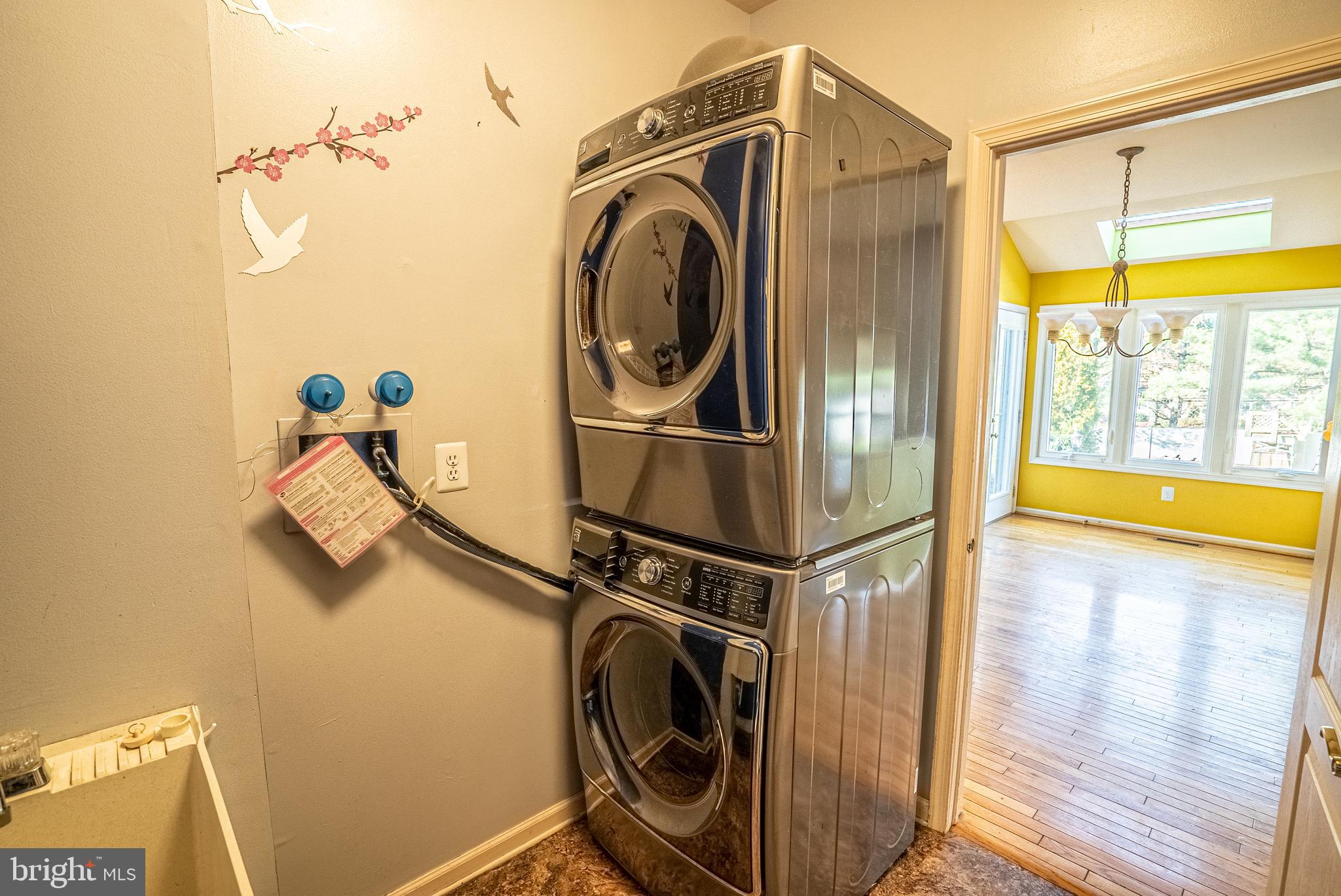 NORTHAMPTON ESTS - Residential Lease