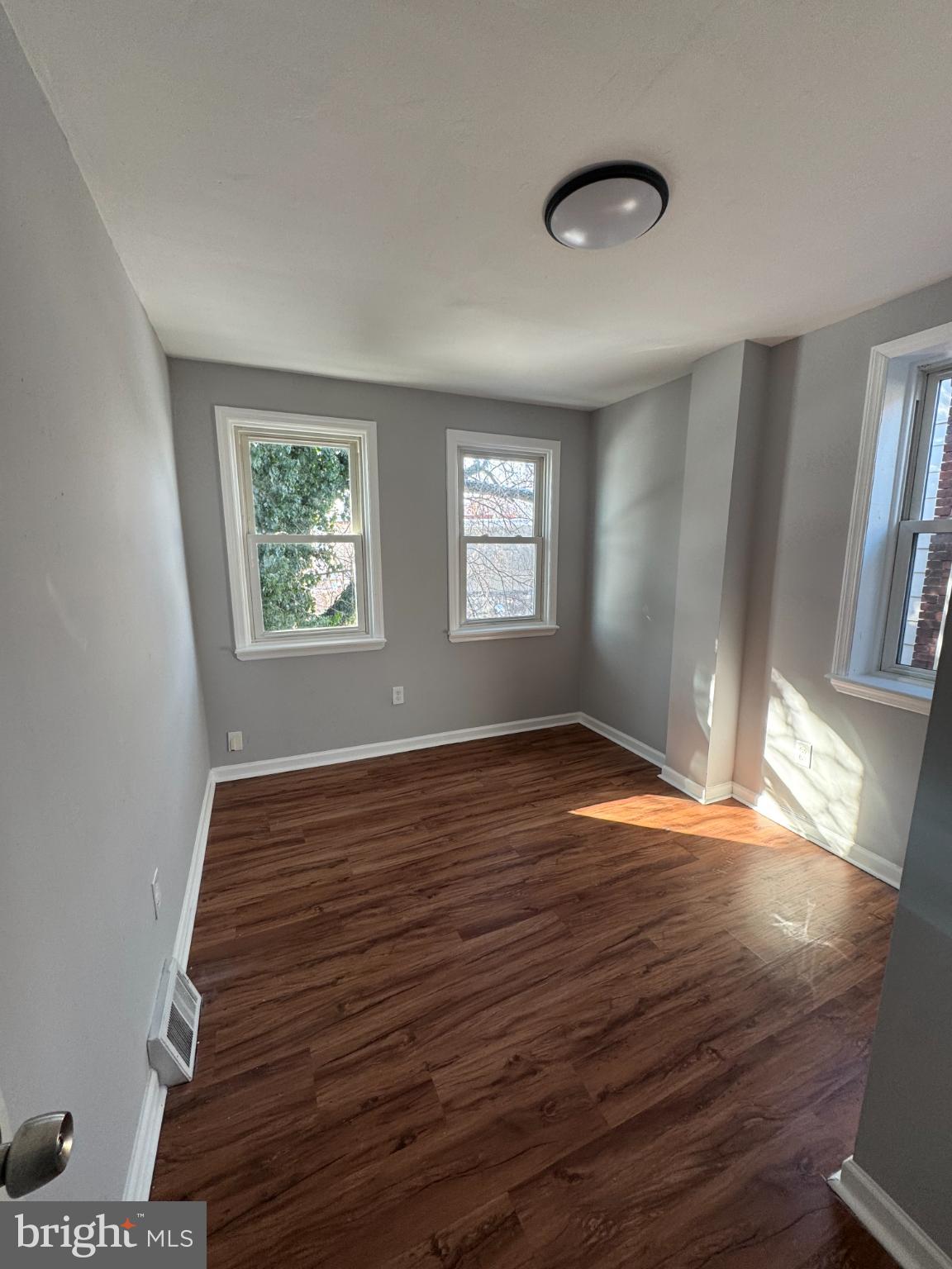 GERMANTOWN - Residential