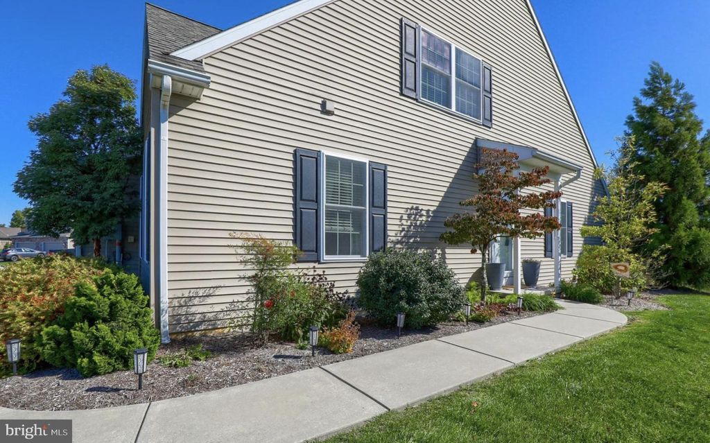 Photo of 587 Farmview Lane, MOUNT JOY, PA 17552 (MLS # PALA2078478)