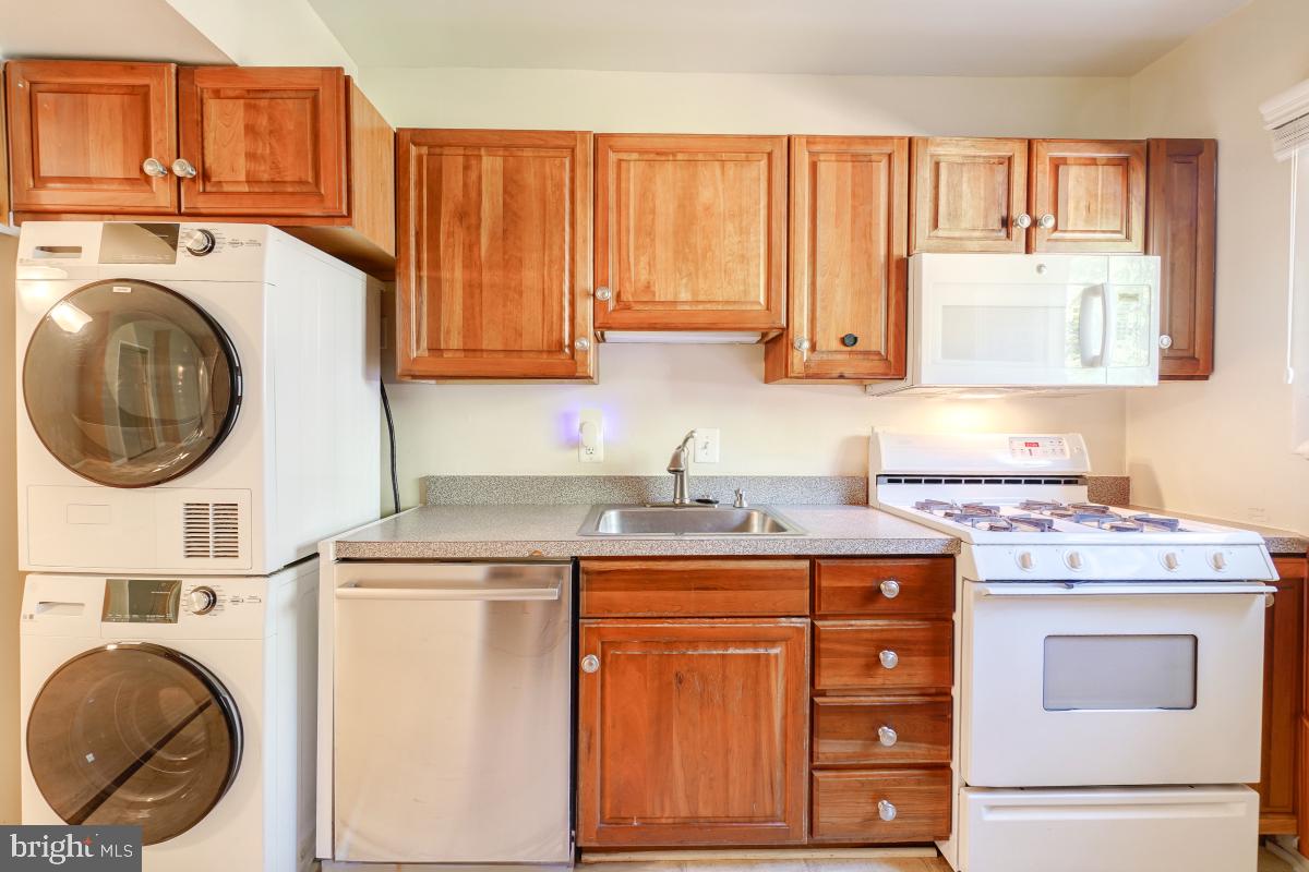 SEMINARY WALK - Residential