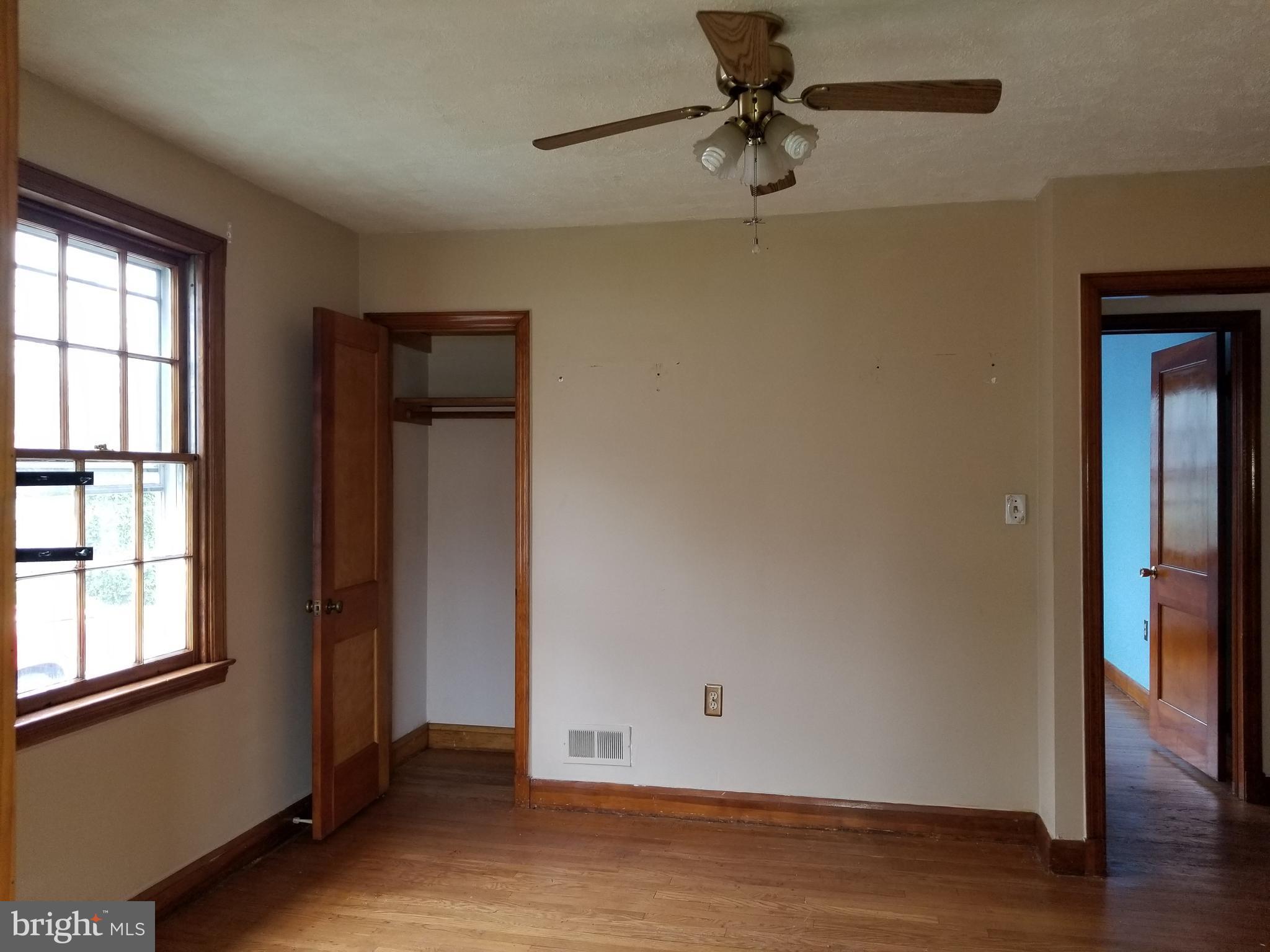 COLONIAL DRIVE - Residential