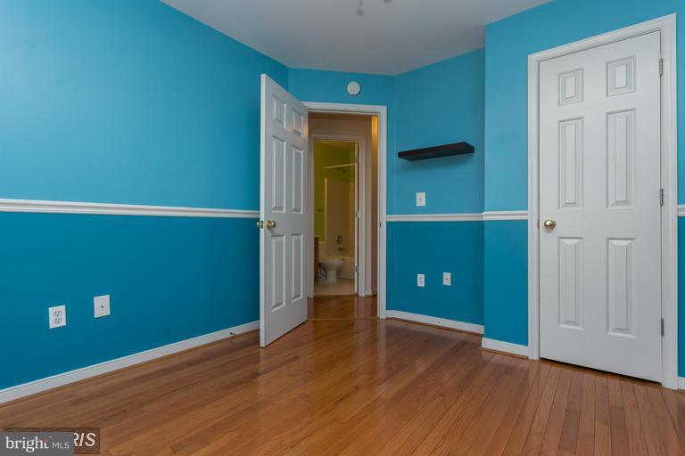 STONE RIVER - Residential Lease