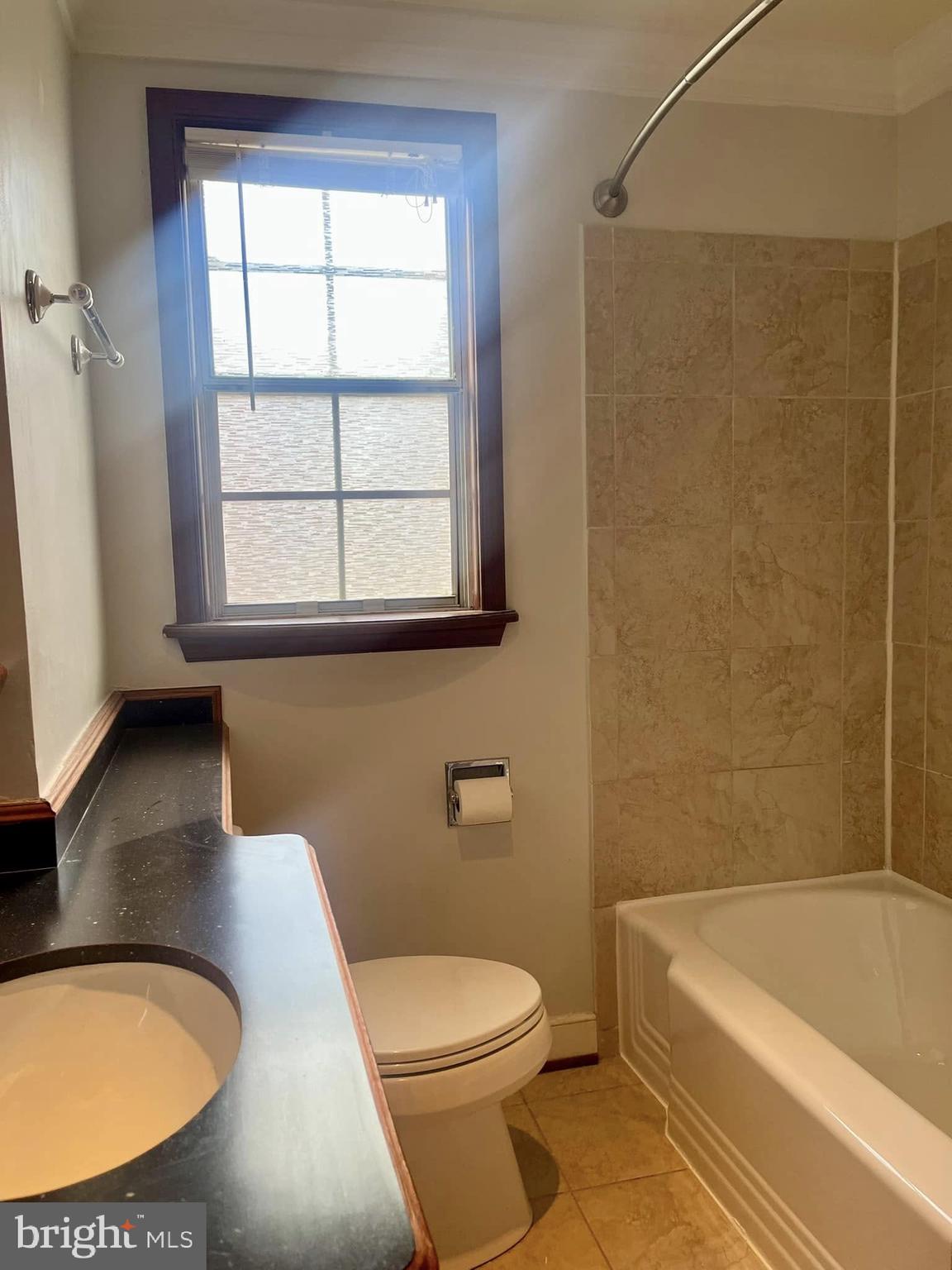 BELLE VIEW - Residential Lease