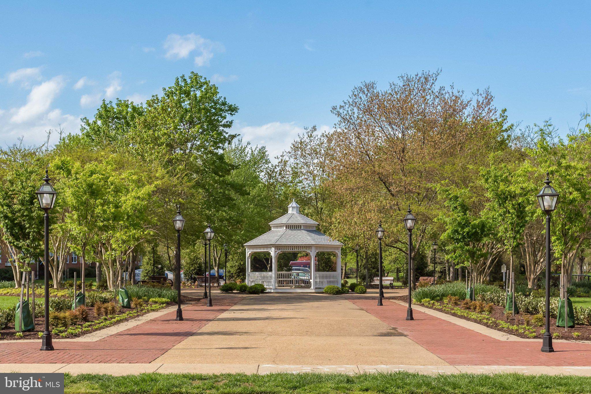 BELLE VIEW - Residential Lease