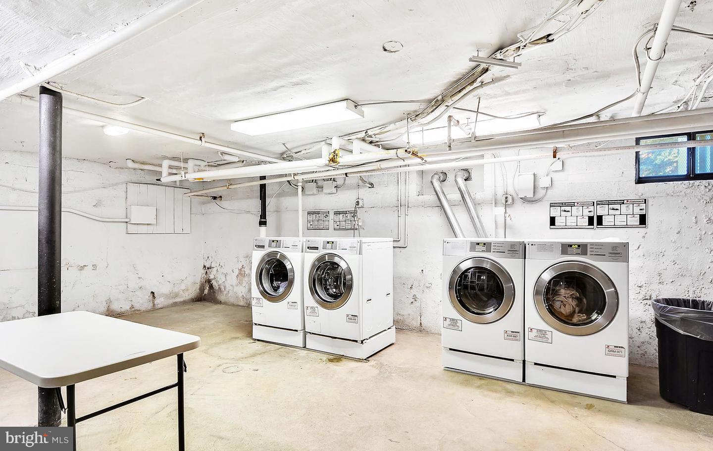 BELLE VIEW - Residential Lease