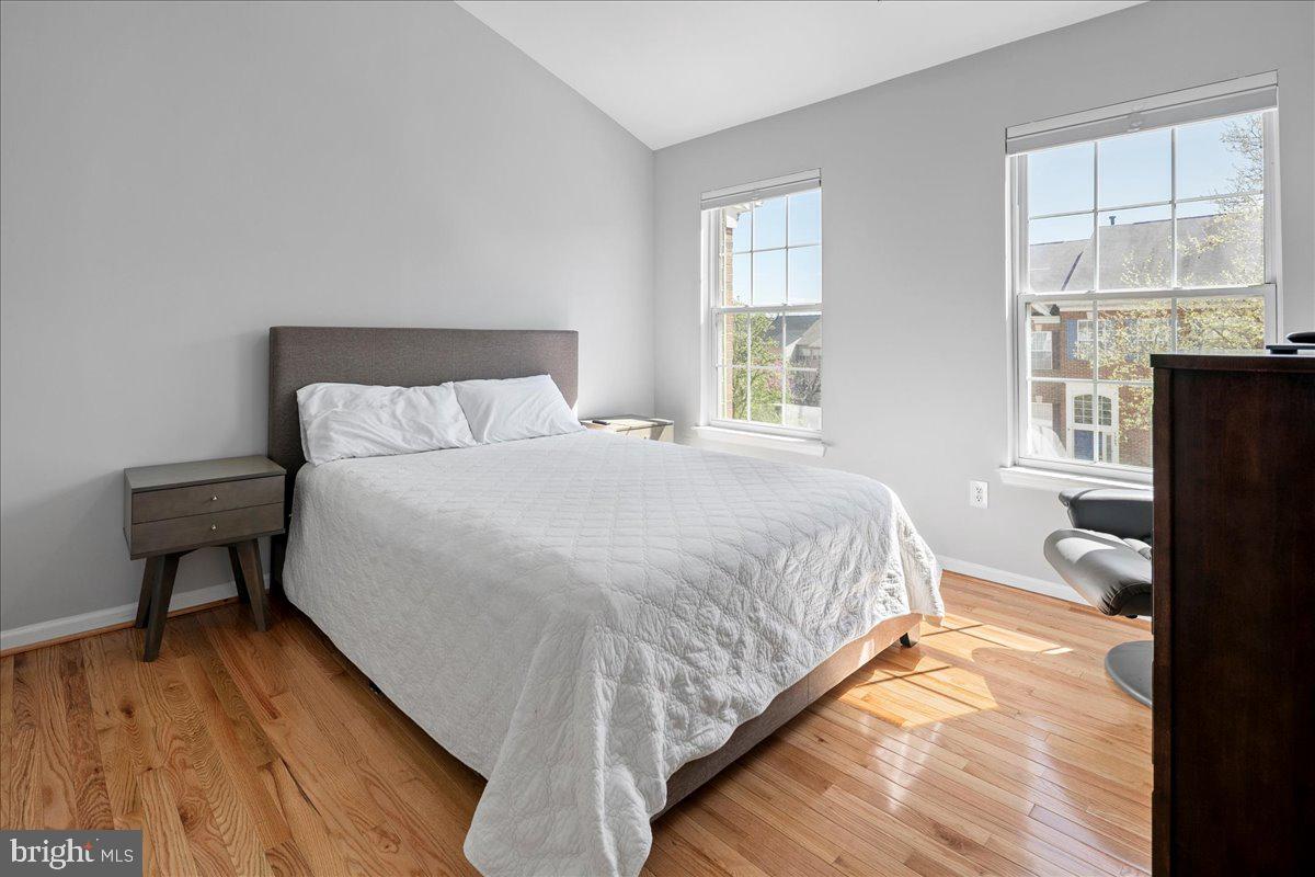 KINGSTOWNE - Residential