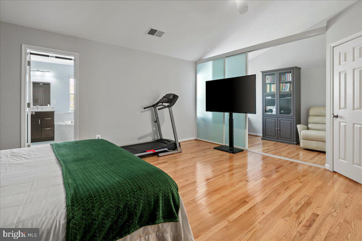 KINGSTOWNE - Residential