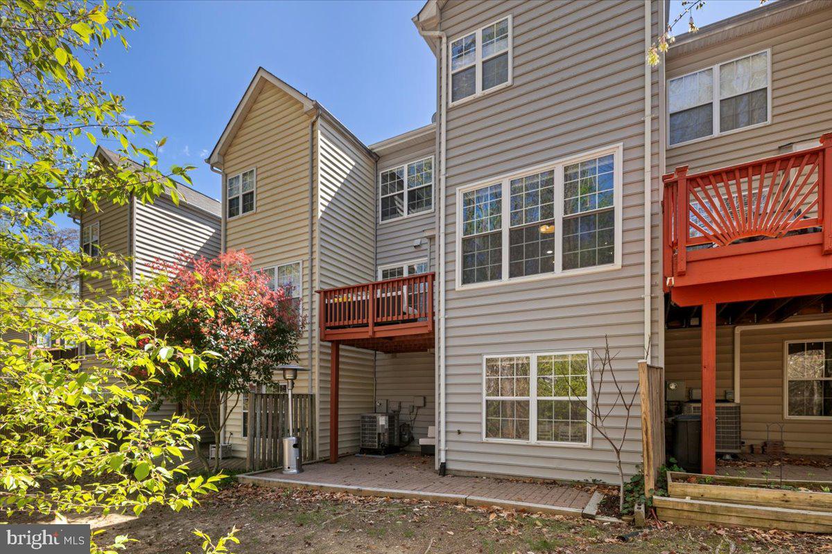 KINGSTOWNE - Residential